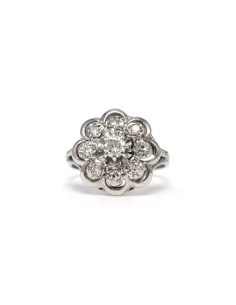 Bague Années 50 en or blanc 18 carats sertie d'un diamant taille "brillant" (+-0.20 ct) et de diamants taille "8/8" - 1