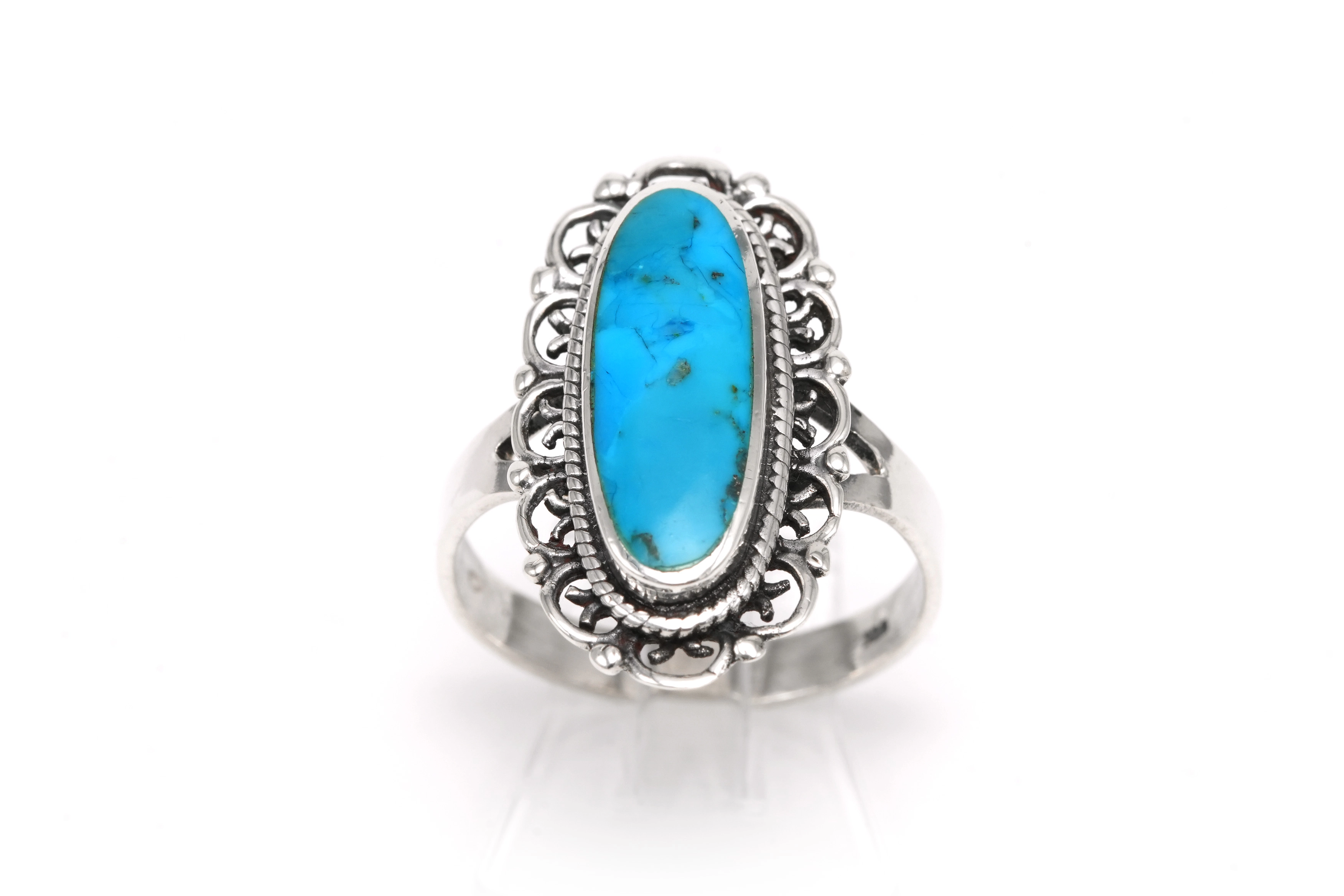 Bague contemporaine en argent 925 sertie d'une turquoise - 1