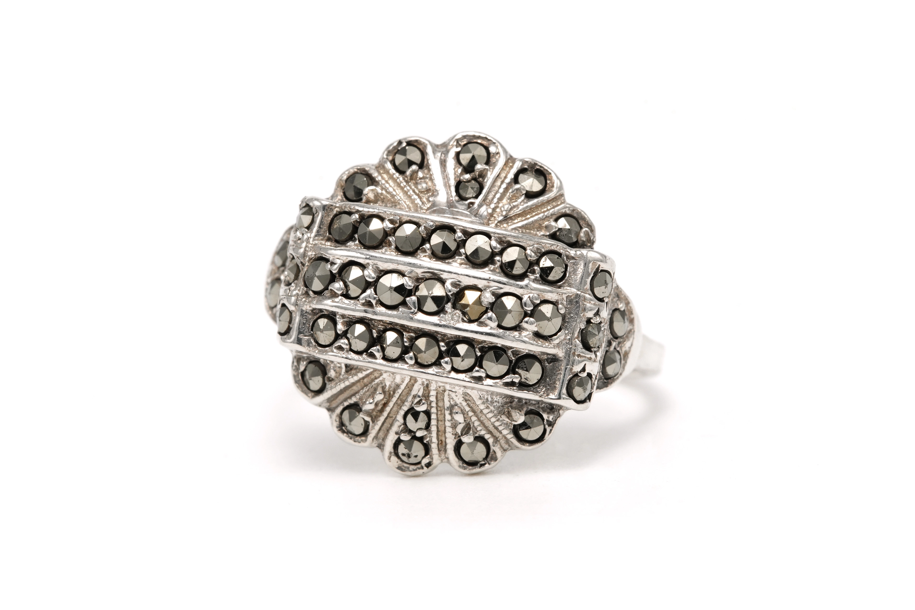 Bague Art Déco en argent 835 sertie de marcassites - 1