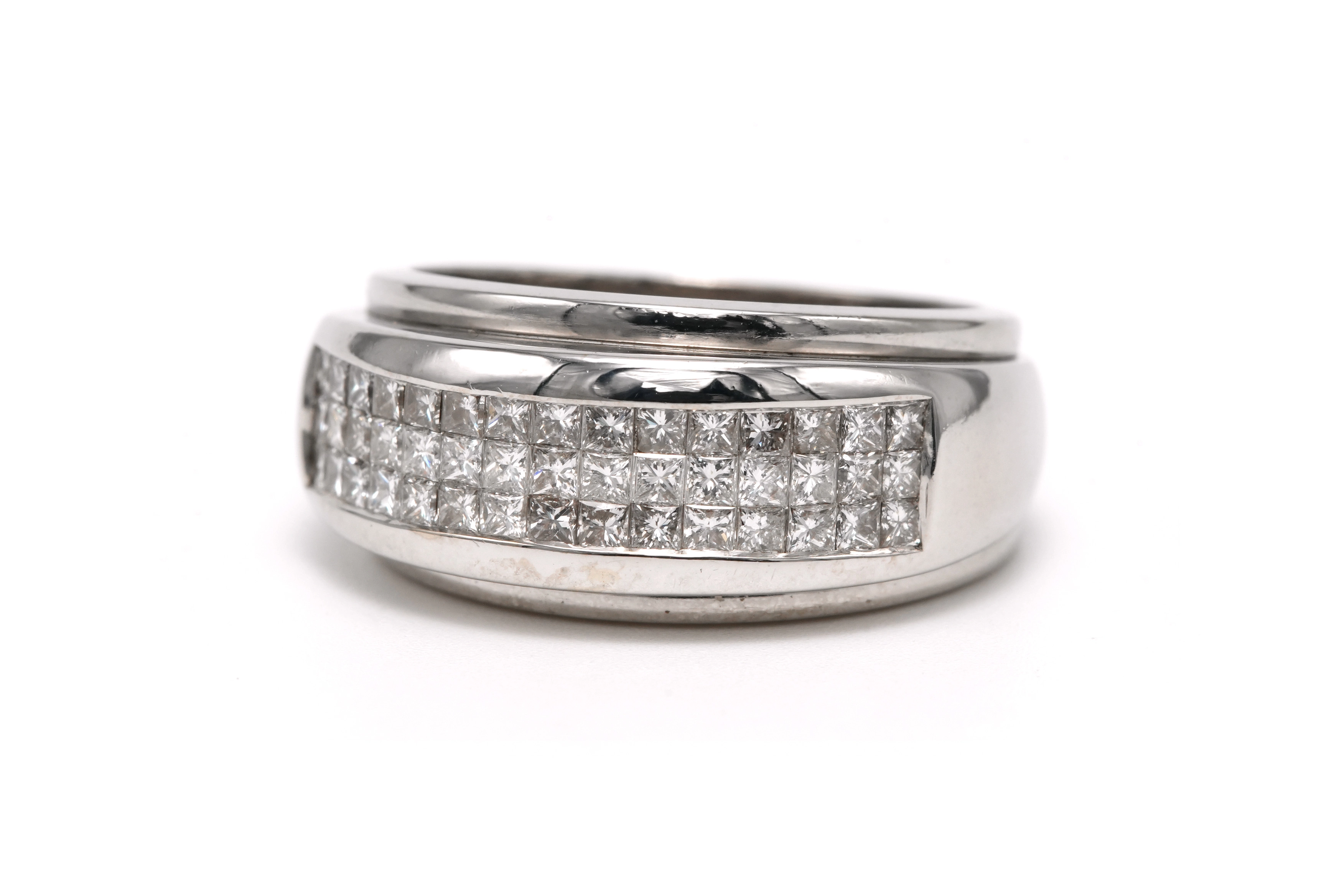 Bague contemporaine en or blanc 18 carats sertie de diamants taille "brillant" (+-0.45ct) - 2