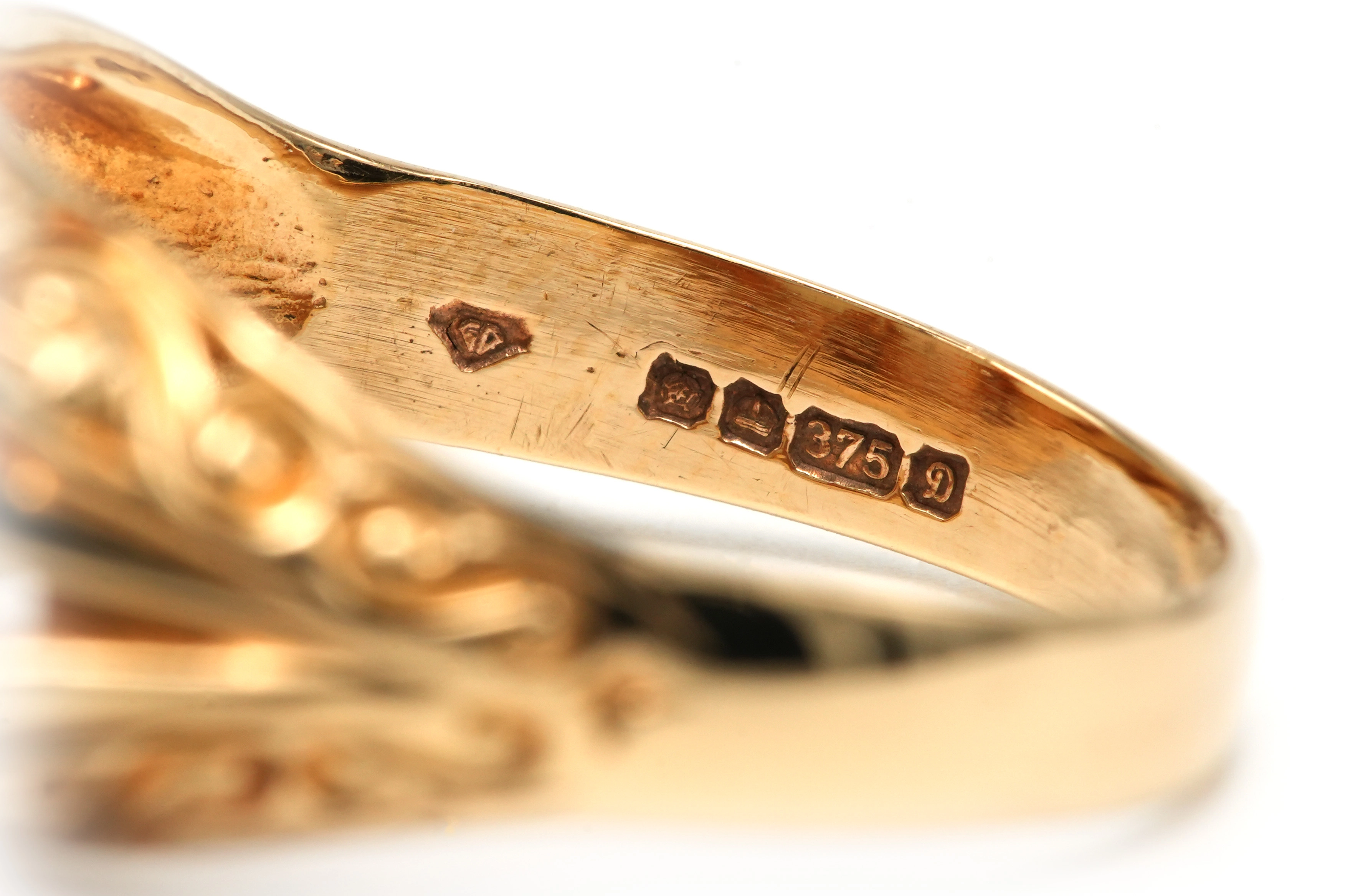 Bague Napoléon III en or jaune 9 carats sertie d'opales et de diamants taille "rose" - 7