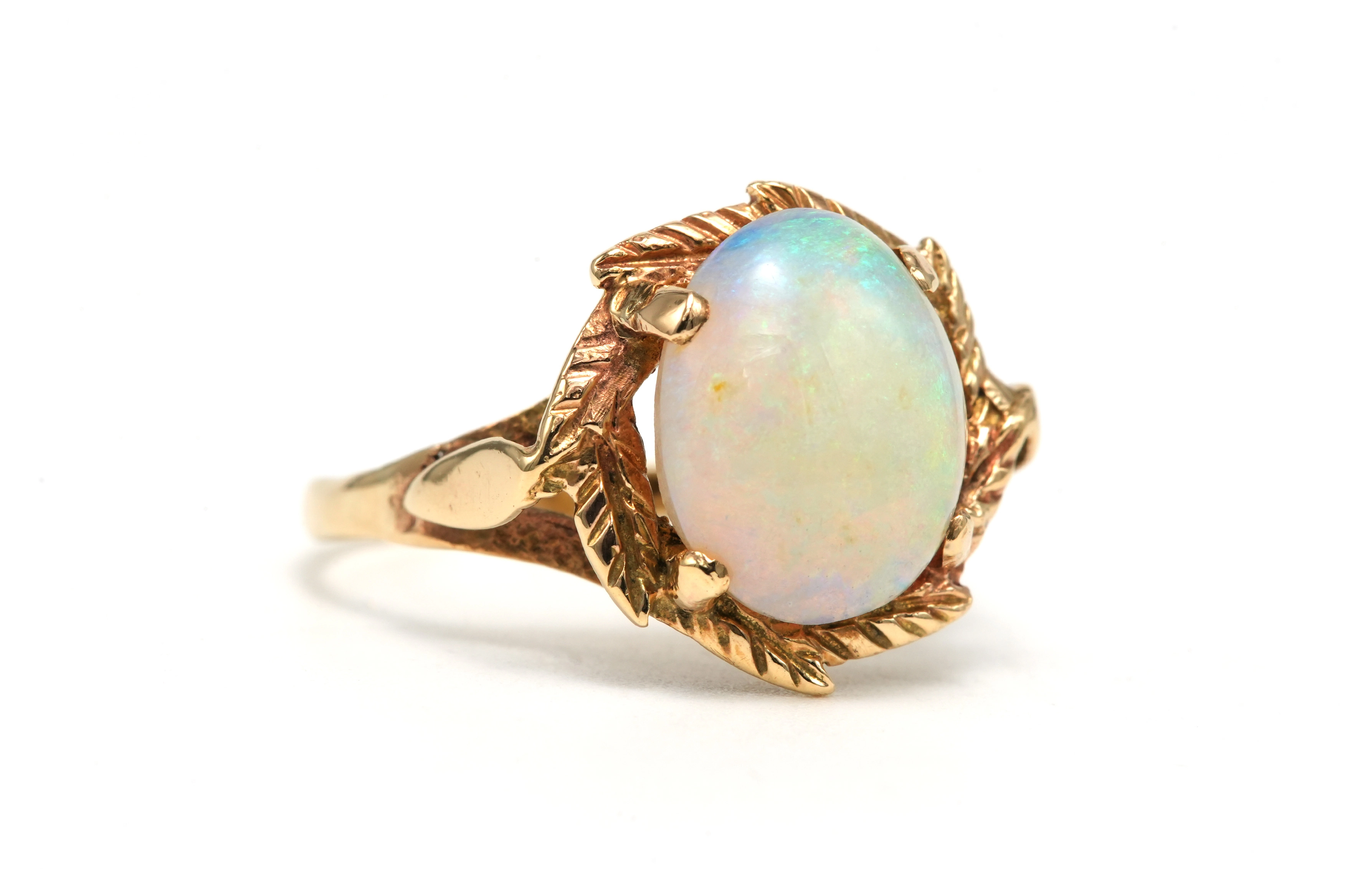 Bague Art Déco en or jaune 9 carats sertie d'une opale - 6