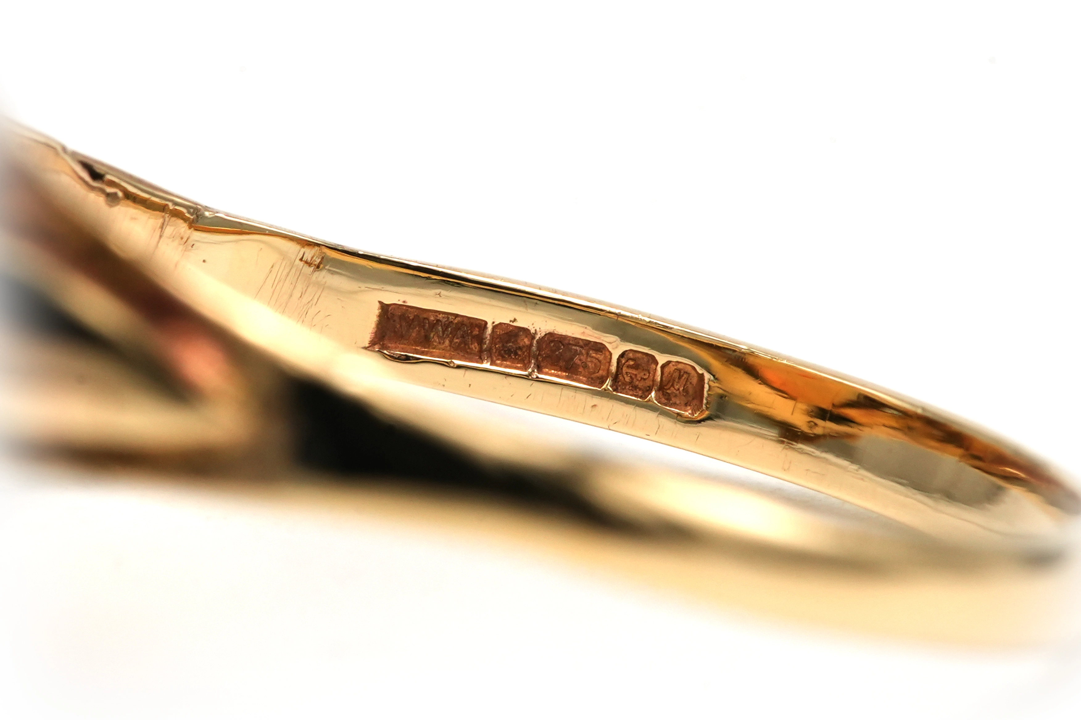 Bague Art Déco en or jaune 9 carats sertie d'une opale - 7