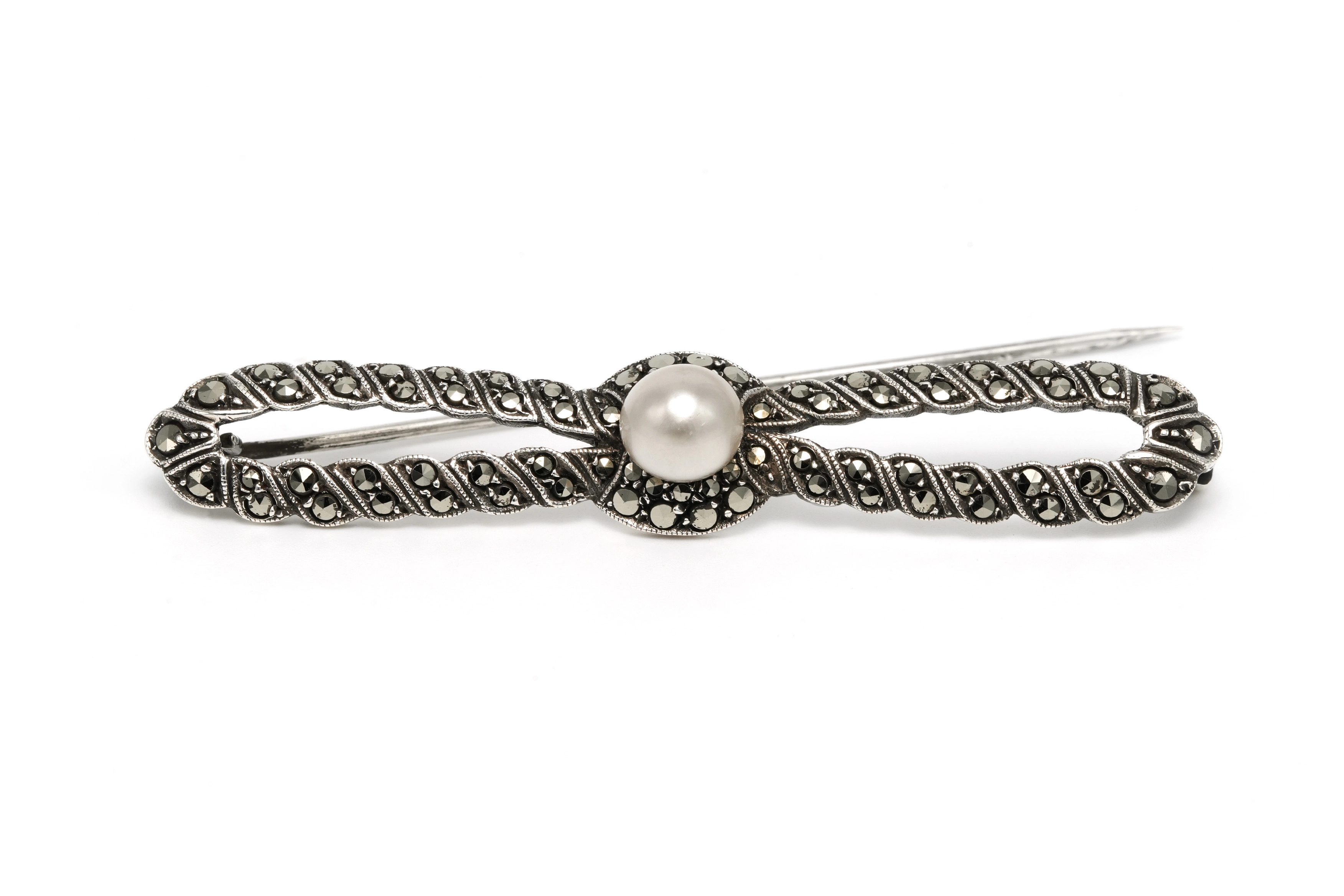 Broche Art Déco en argent 935 sertie d'une perle et de marcassites - 2