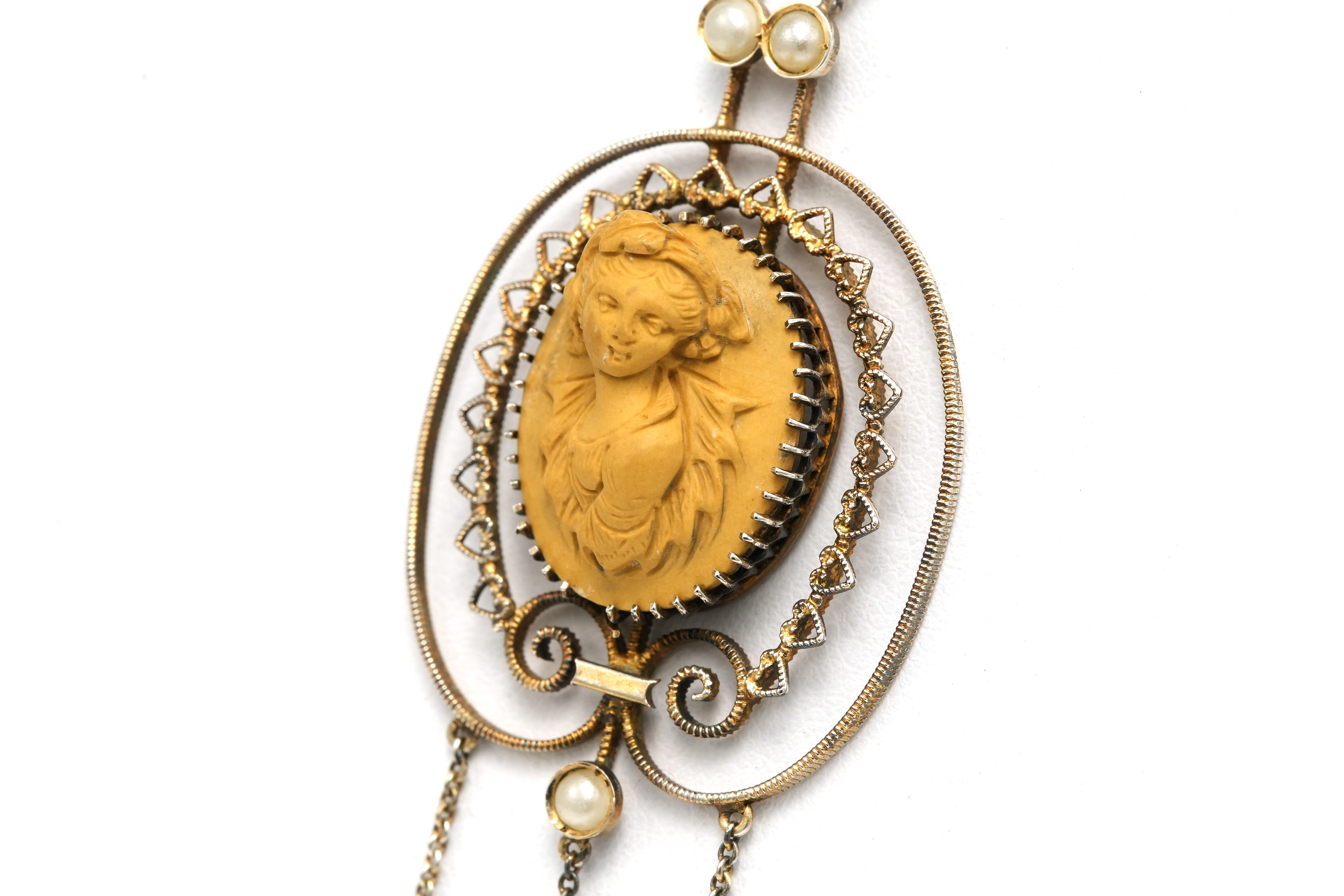 Collier Napoléon III en argent serti de perles et d'un camée - 7