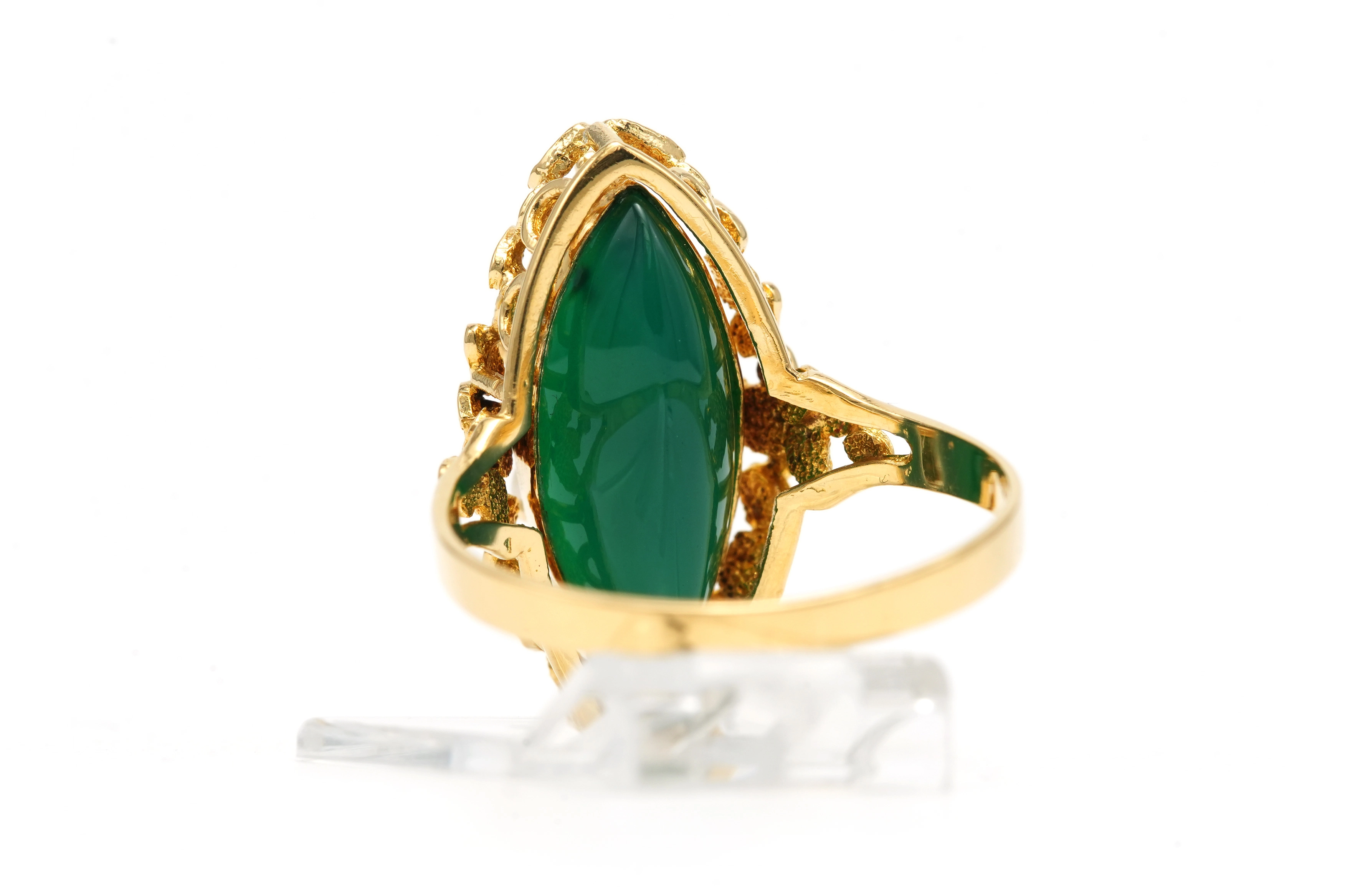 Bague Années 50 en or jaune 18 carats sertie de perle et d'une chrysocolle - 4