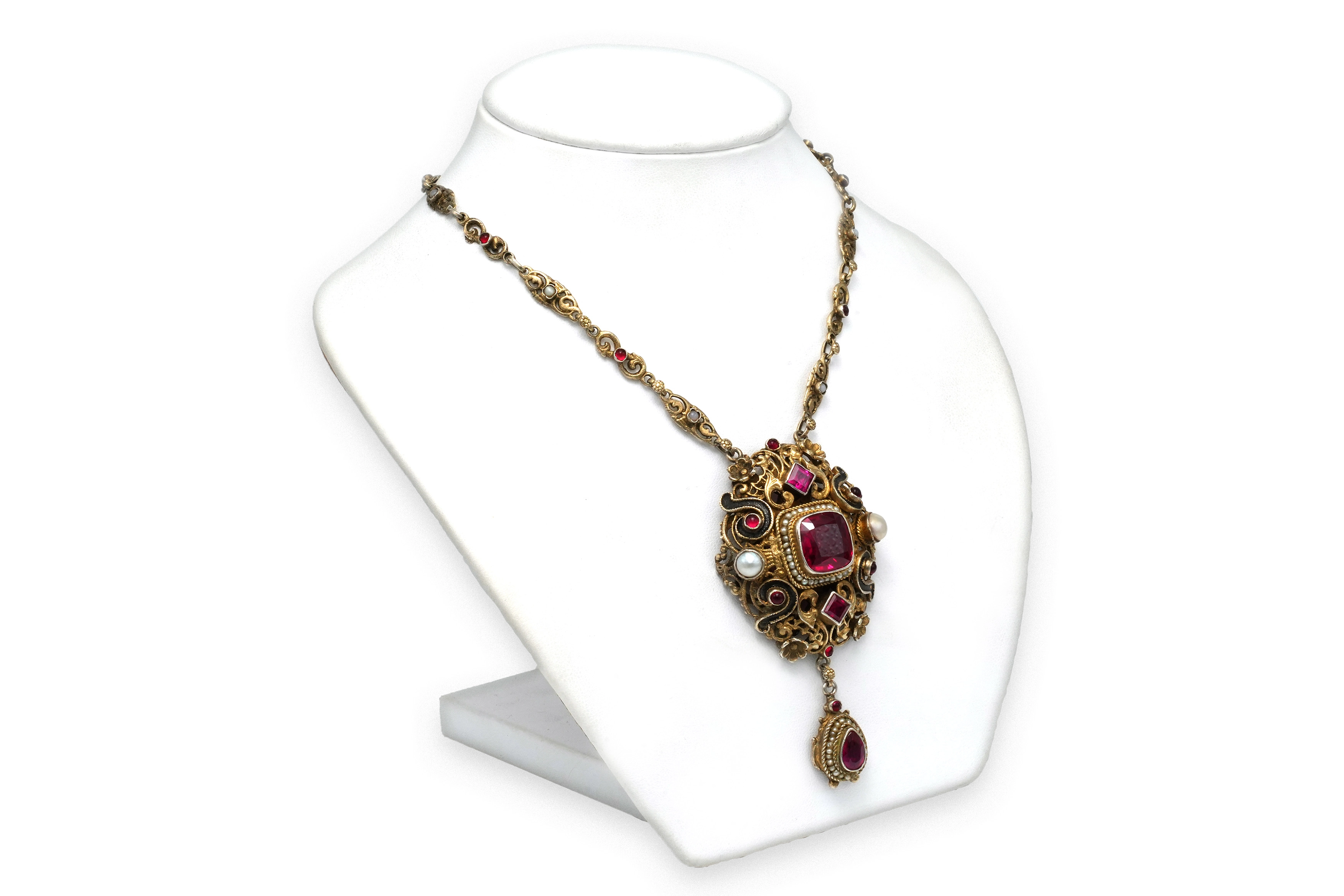 Collier Art Déco en vermeil serti de rubis de synthèse, de perles et d'émail - 3