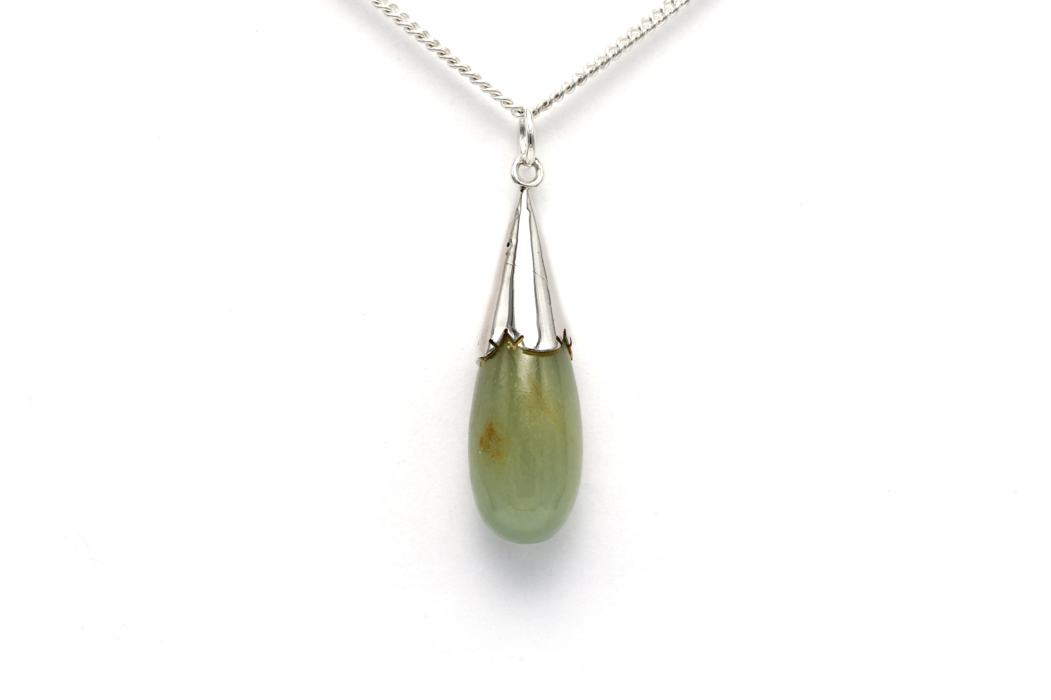 Pendentif Années 70 en argent serti d'une jade - 1