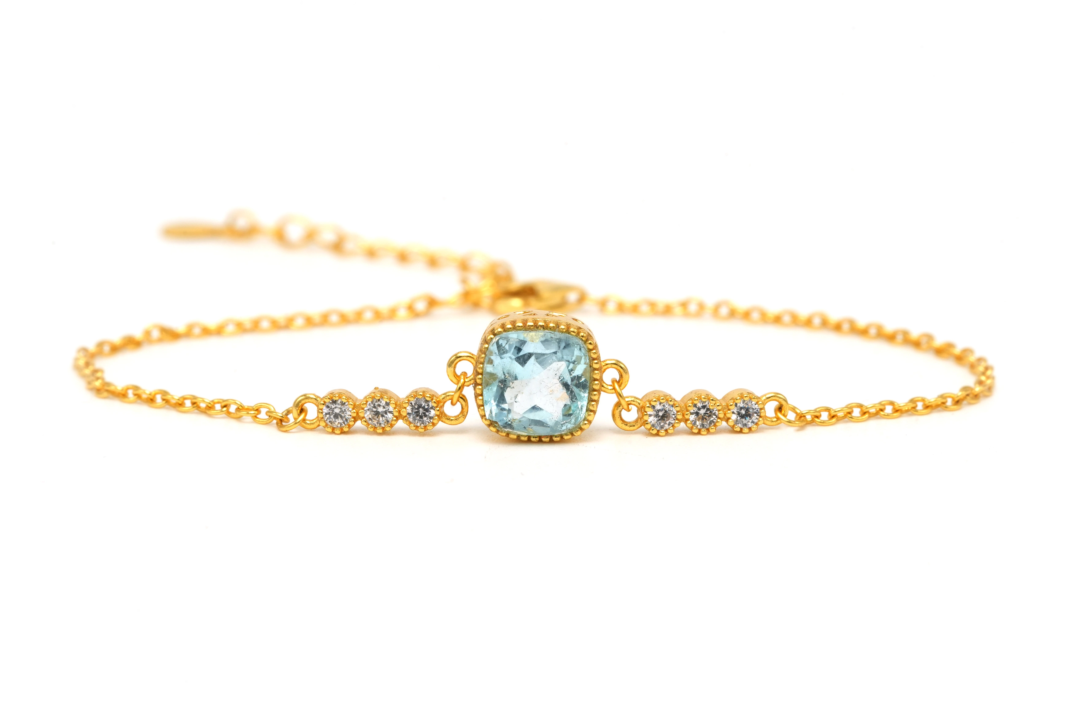 Bracelet contemporain en vermeil serti d'une topaze et de zirconiums - 1