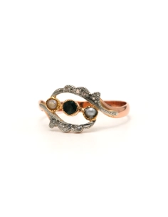 Bague Art Nouveau en or jaune 18 carats sertie d'une émeraude, de perles et de diamants taille "rose" - 2