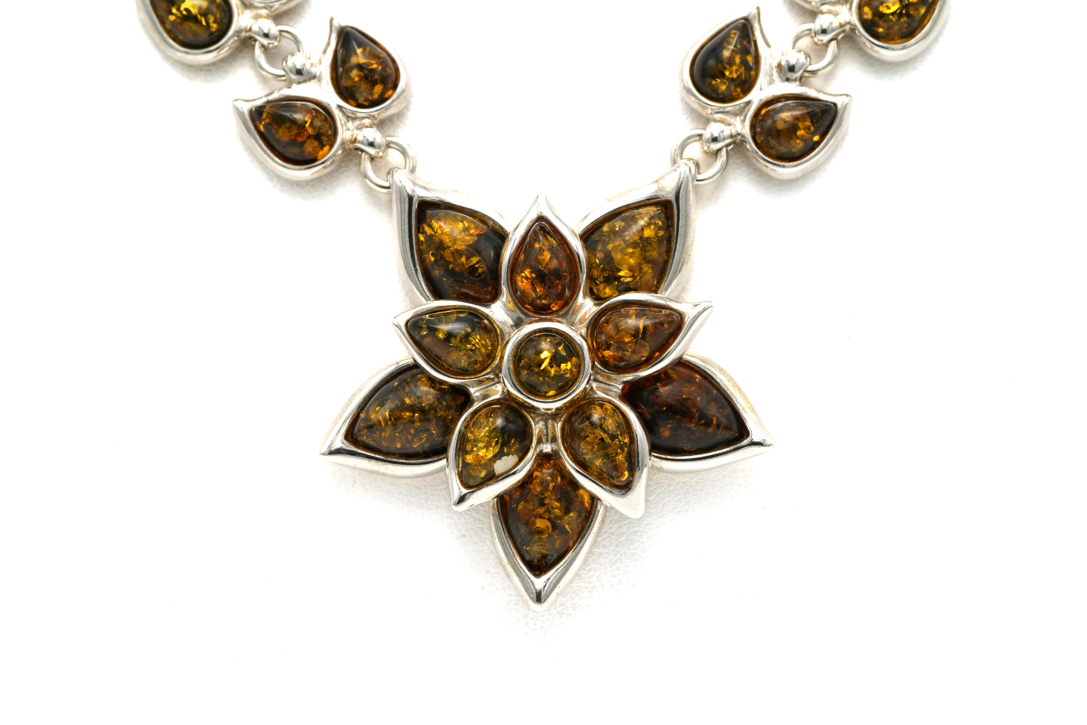 Collier contemporain en argent 925 serti d'ambre - - 1