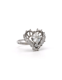 Bague Années 70 en or blanc 18 carats sertie d'un diamant taille "old cut" et de diamants taille "8/8" - 6