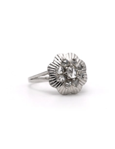 Bague Art Déco en or blanc 18 carats sertie de diamants taille "rose" - 6