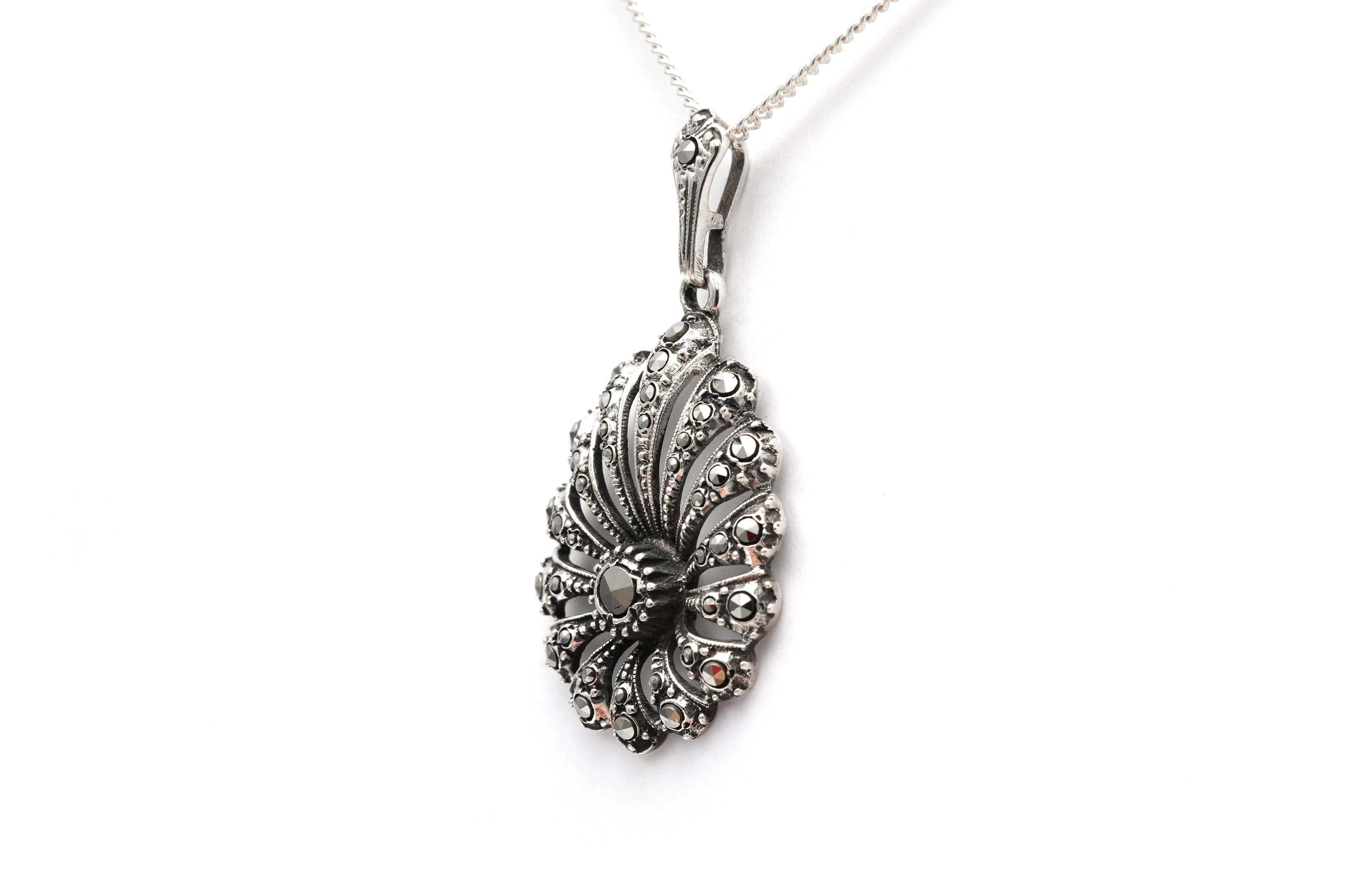 Pendentif Art Déco en argent 835 serti des marcassites - 3