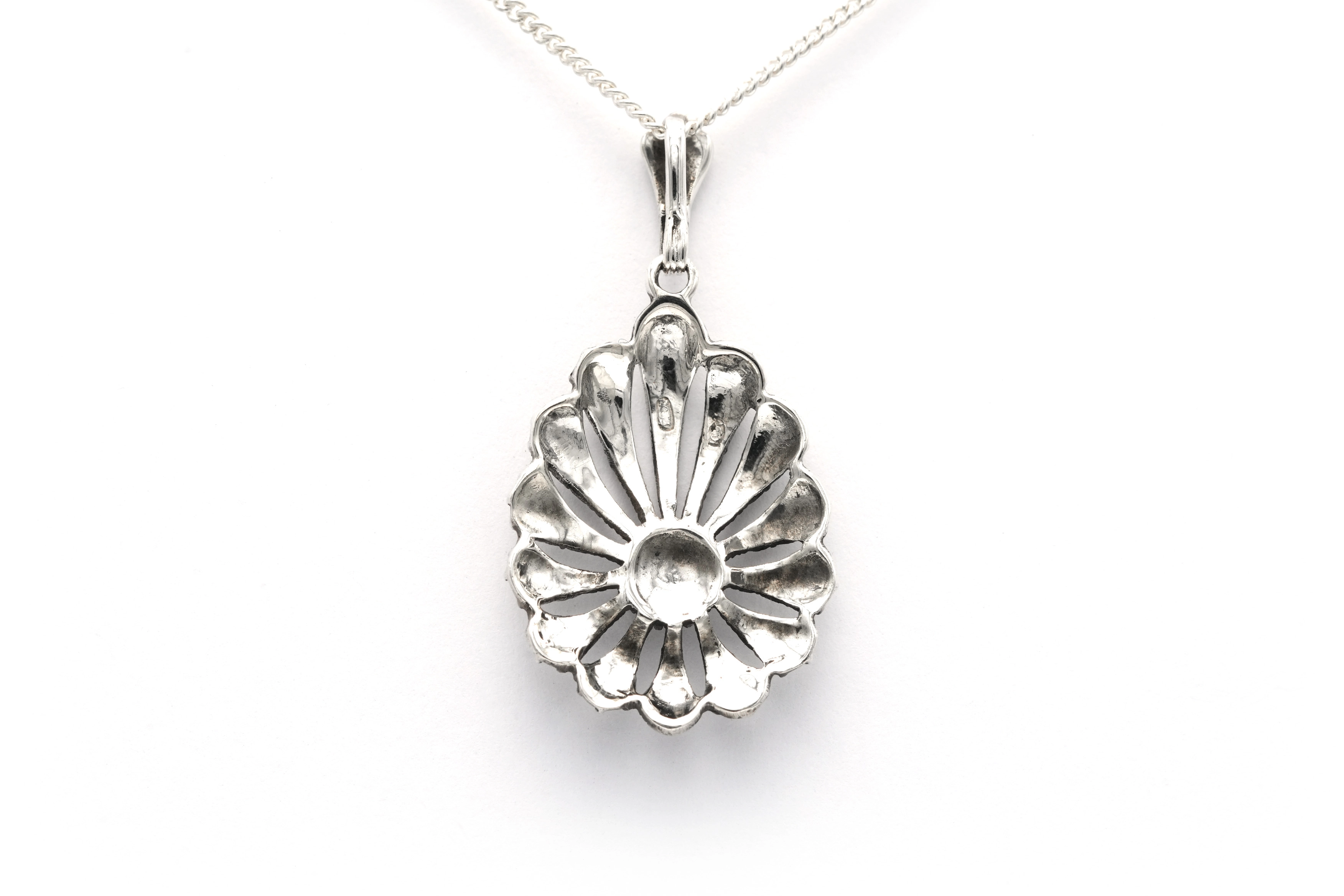 Pendentif Art Déco en argent 835 serti des marcassites - 4