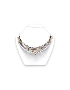 Collier contemporain en argent 925 serti de saphirs, de rubis, d'améthystes, de citrines, de grenats, de topazes et de péridots 