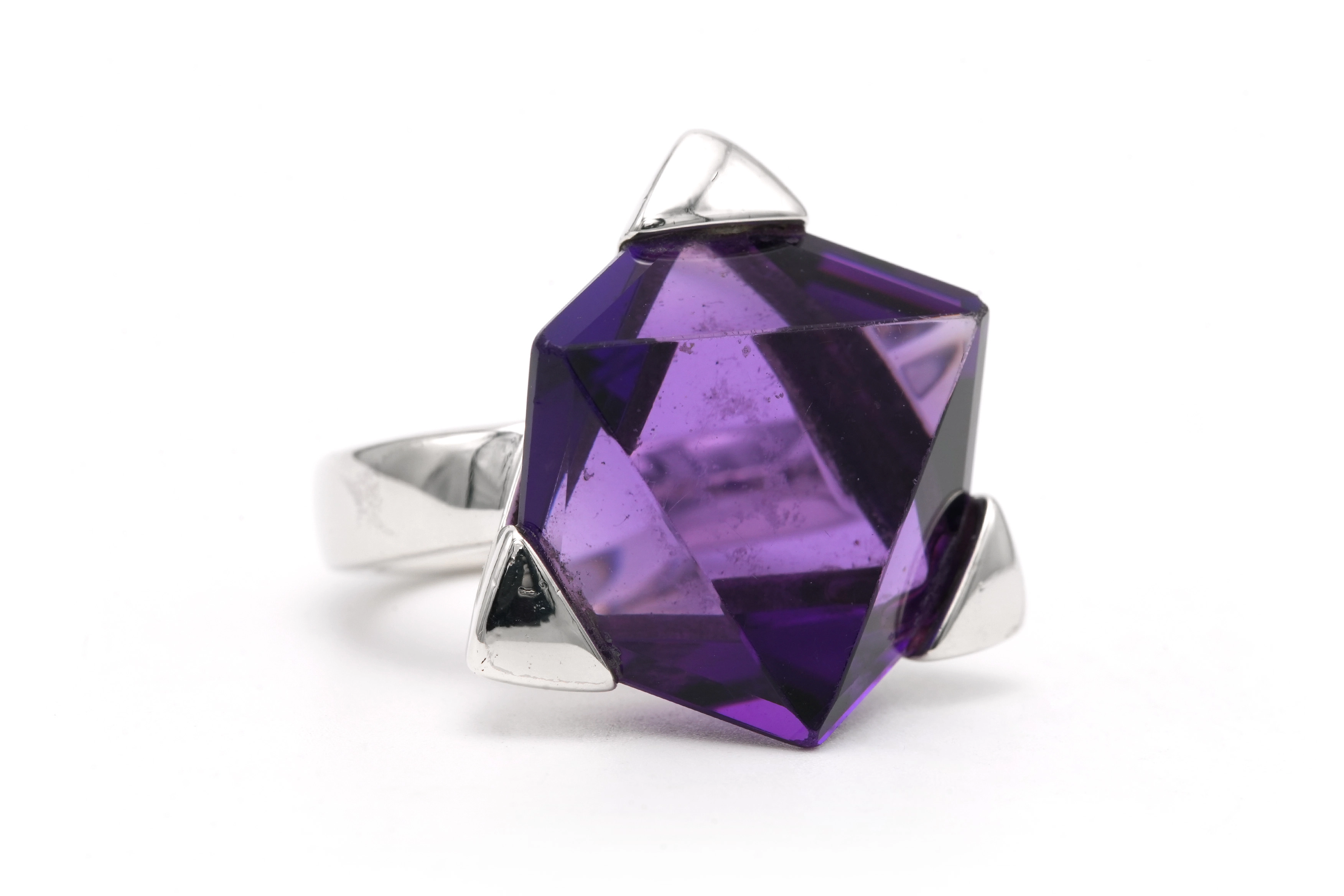 Bague contemporaine en argent 925 sertie d'une améthyste - 7