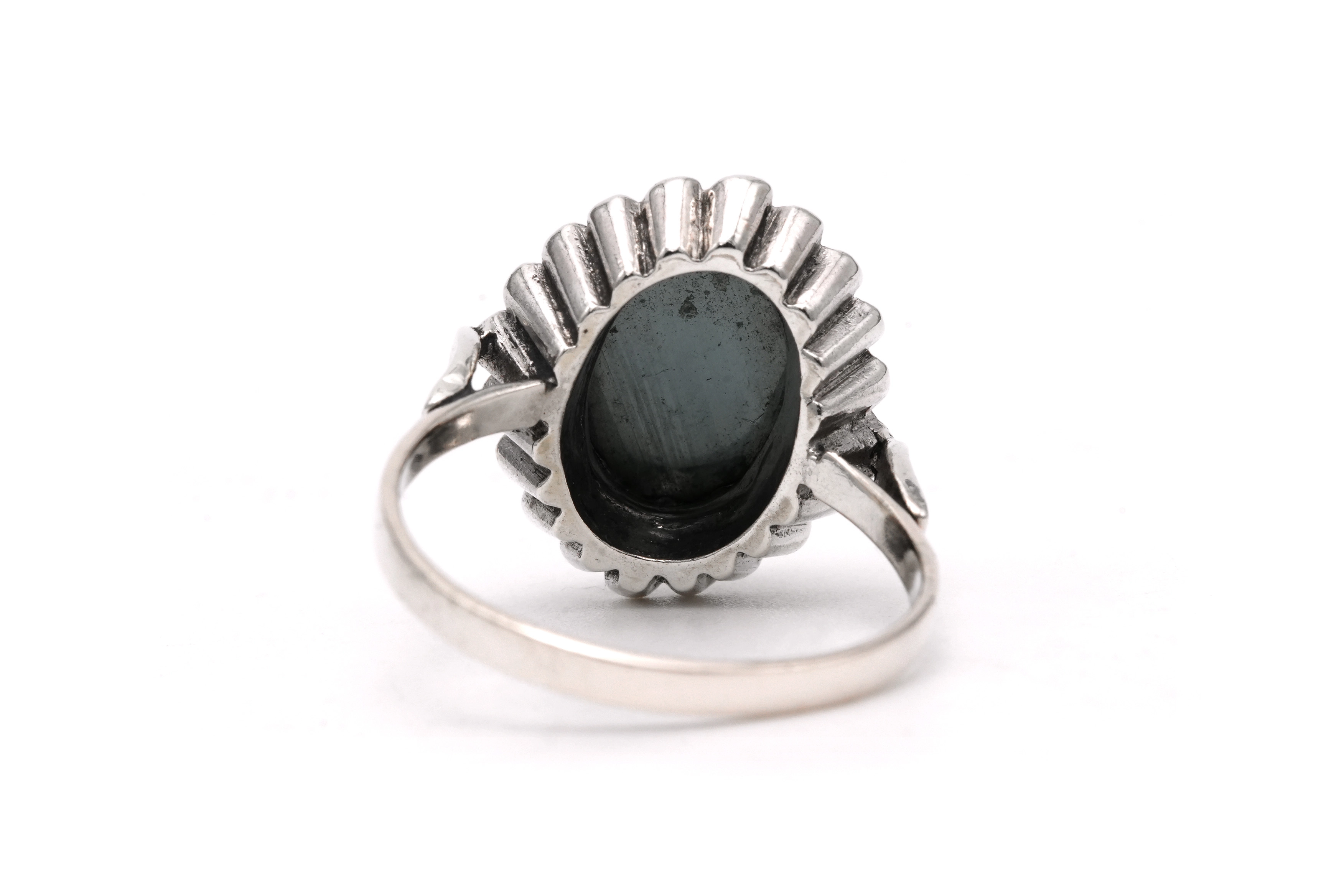 Bague Art Déco en argent sertie d'une hématite et de marcassites - 4