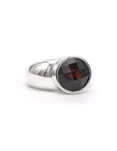 Bague contemporaine en argent 925 sertie d'un grenat - 6