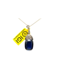 Pendentif Art Déco en or jaune et blanc 14 carats serti d'un saphir de synthèse et de diamants taille "rose" - 1