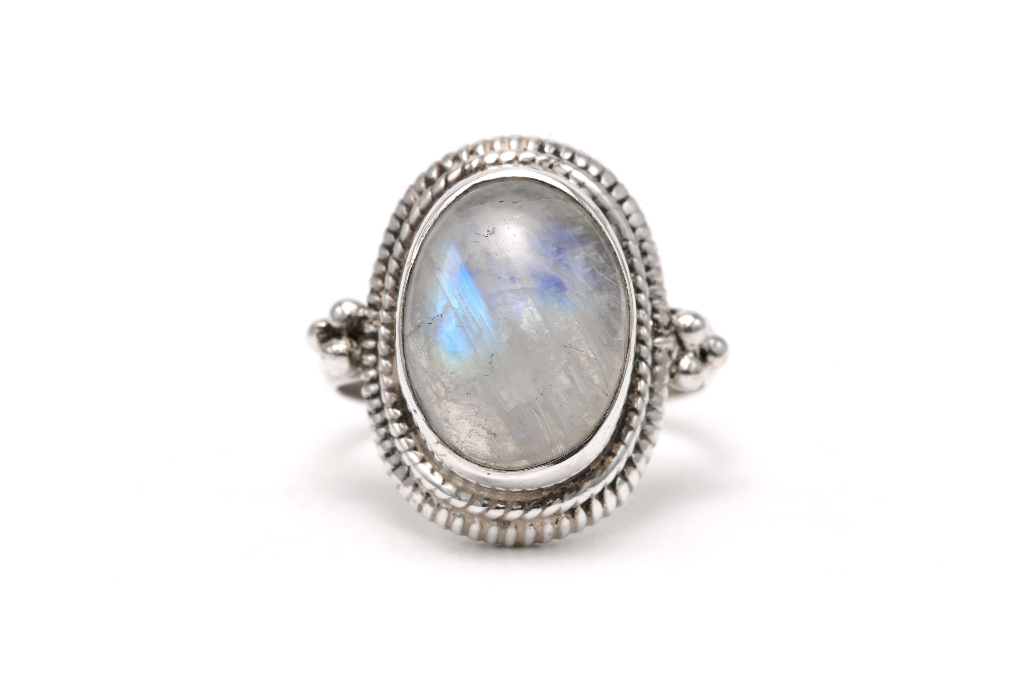 Bague contemporaine en argent 925 sertie d'une labradorite - - 1