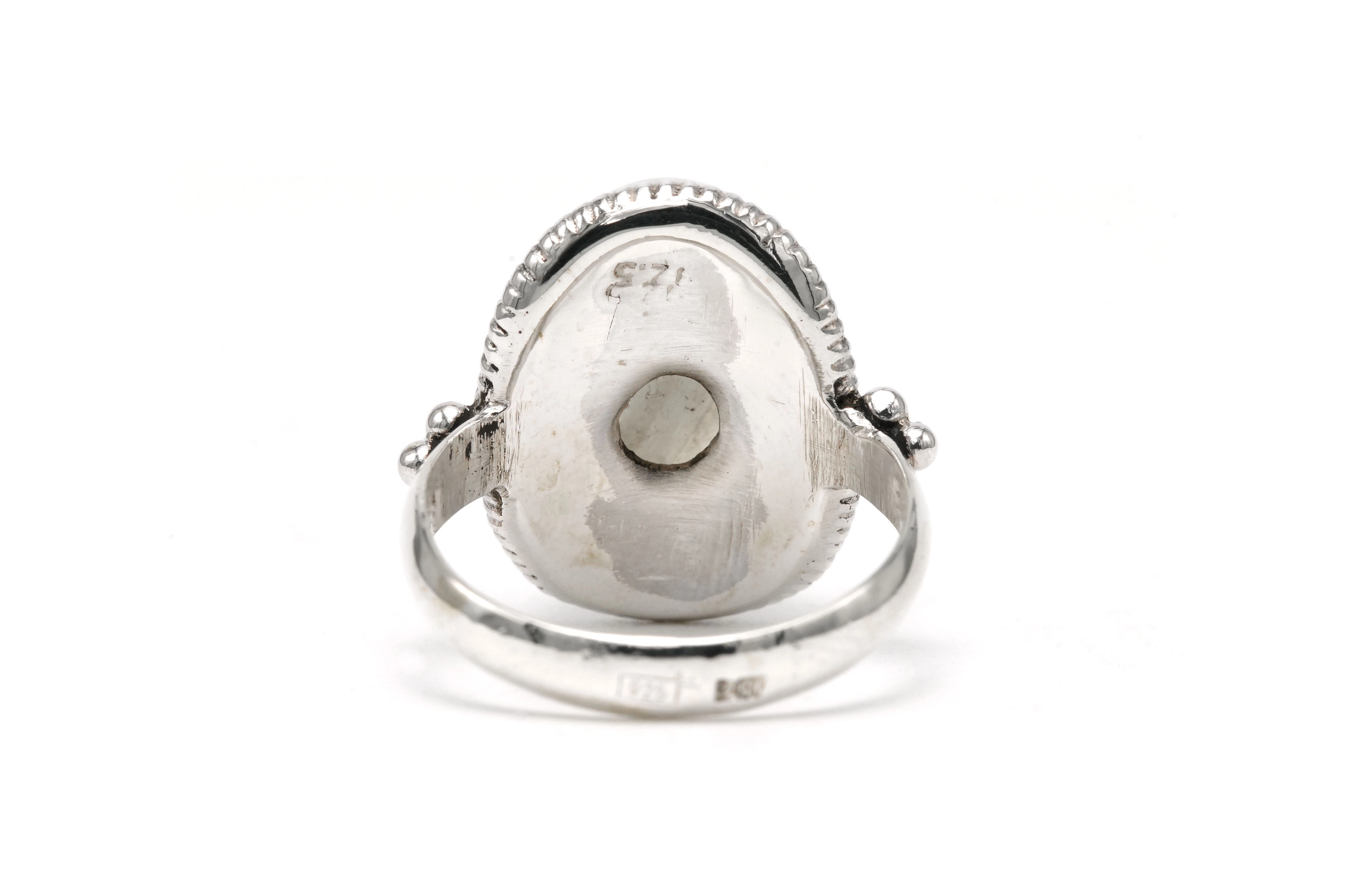 Bague contemporaine en argent 925 sertie d'une labradorite - 5