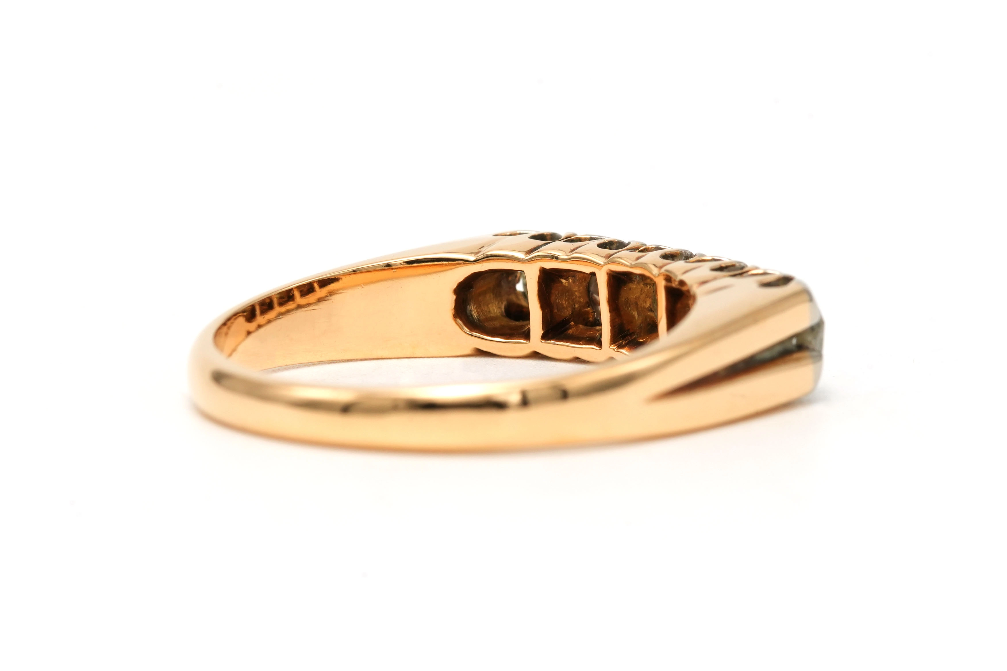 Bague Napoléon III en or jaune 18 carats sertie de diamants taille "rose" - 5