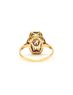 Bague Art Déco en or jaune et blanc 18 carats sertie d'un diamant taille "old cut", de diamants taille "rose" et de saphirs - 4