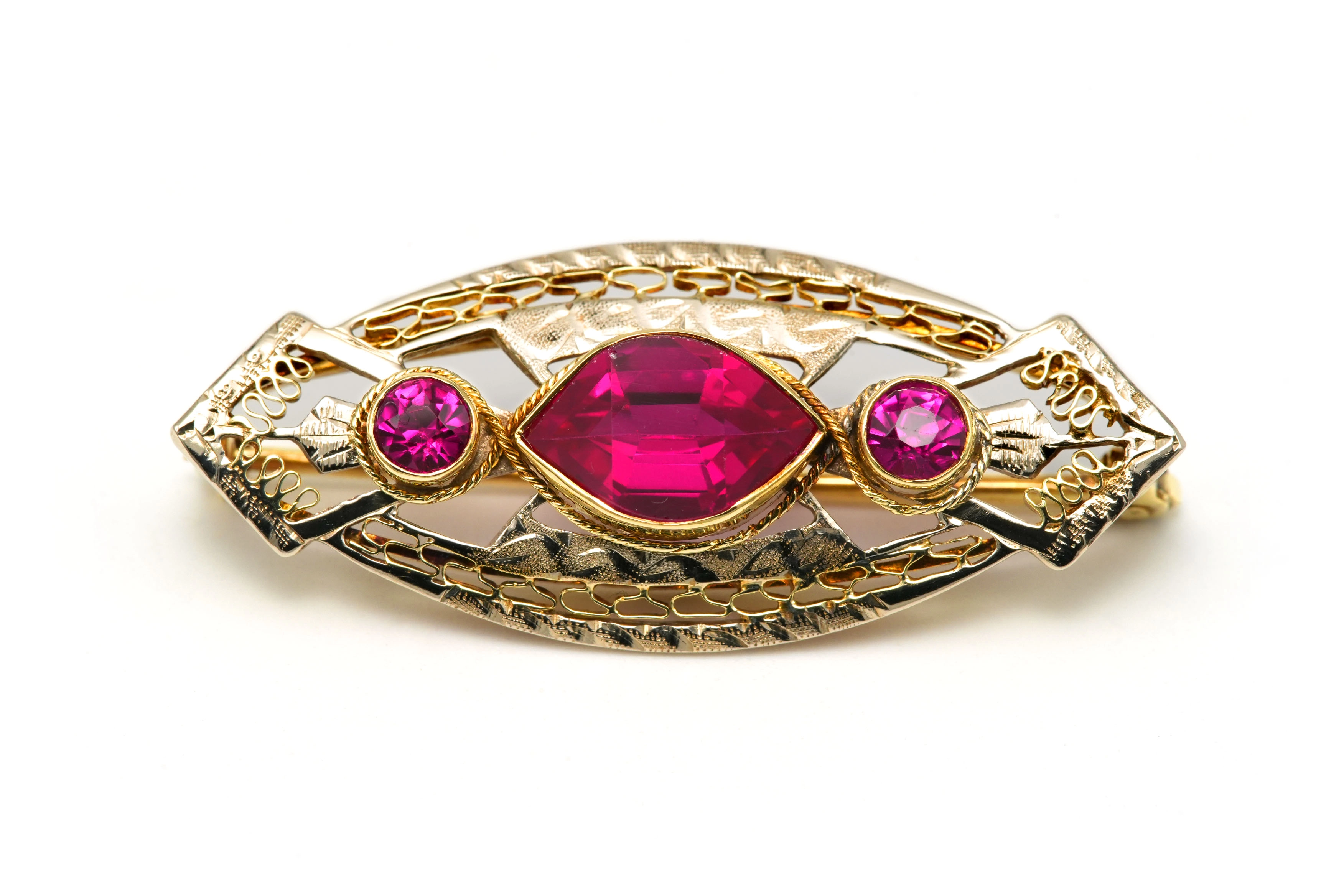 Broche Art Déco en or jaune 14 carats sertie de rubis de synthèse - - 1