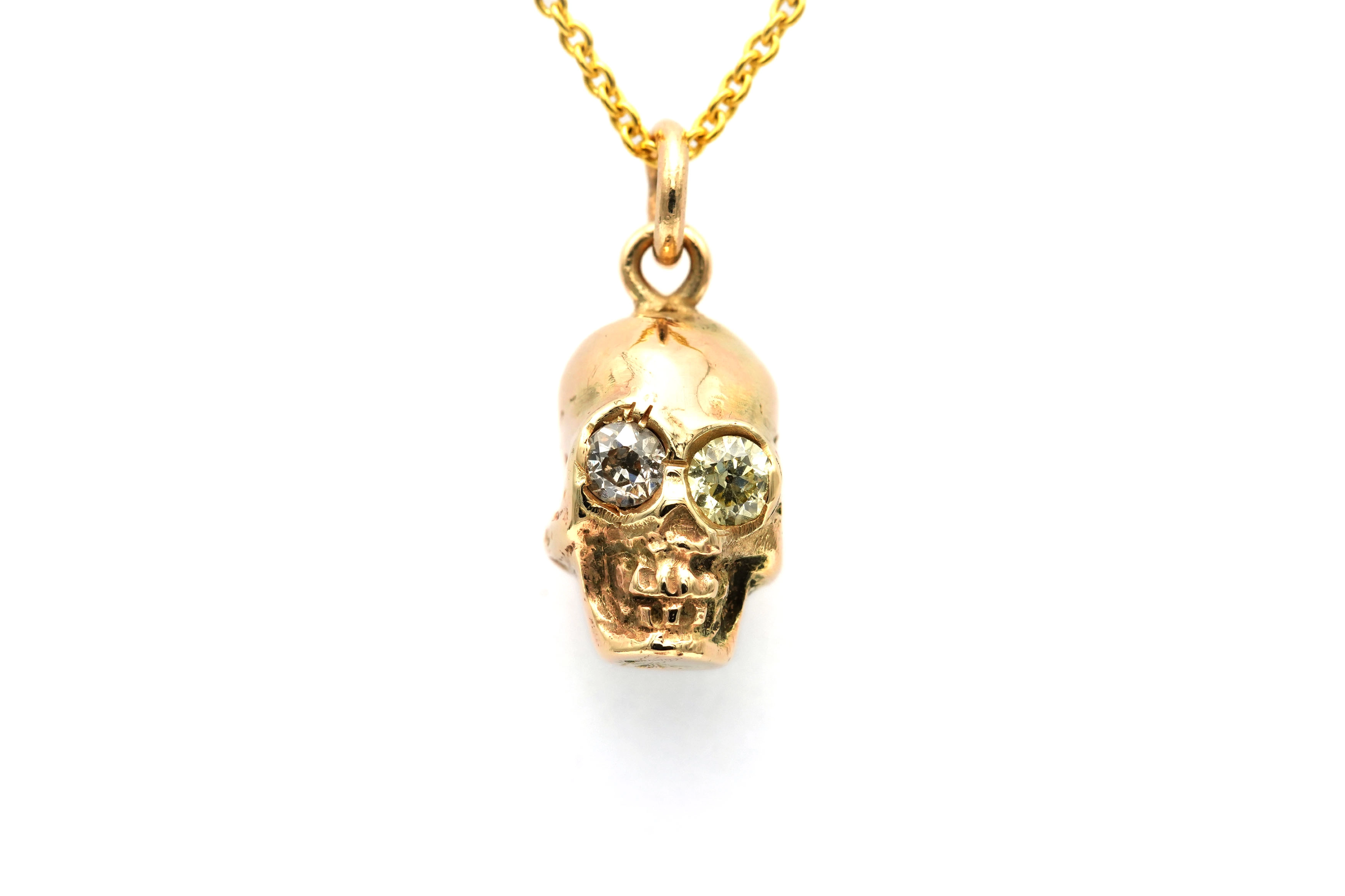 Pendentif contemporain en or jaune 12 carats serti de diamants taille "Old cut" - 1