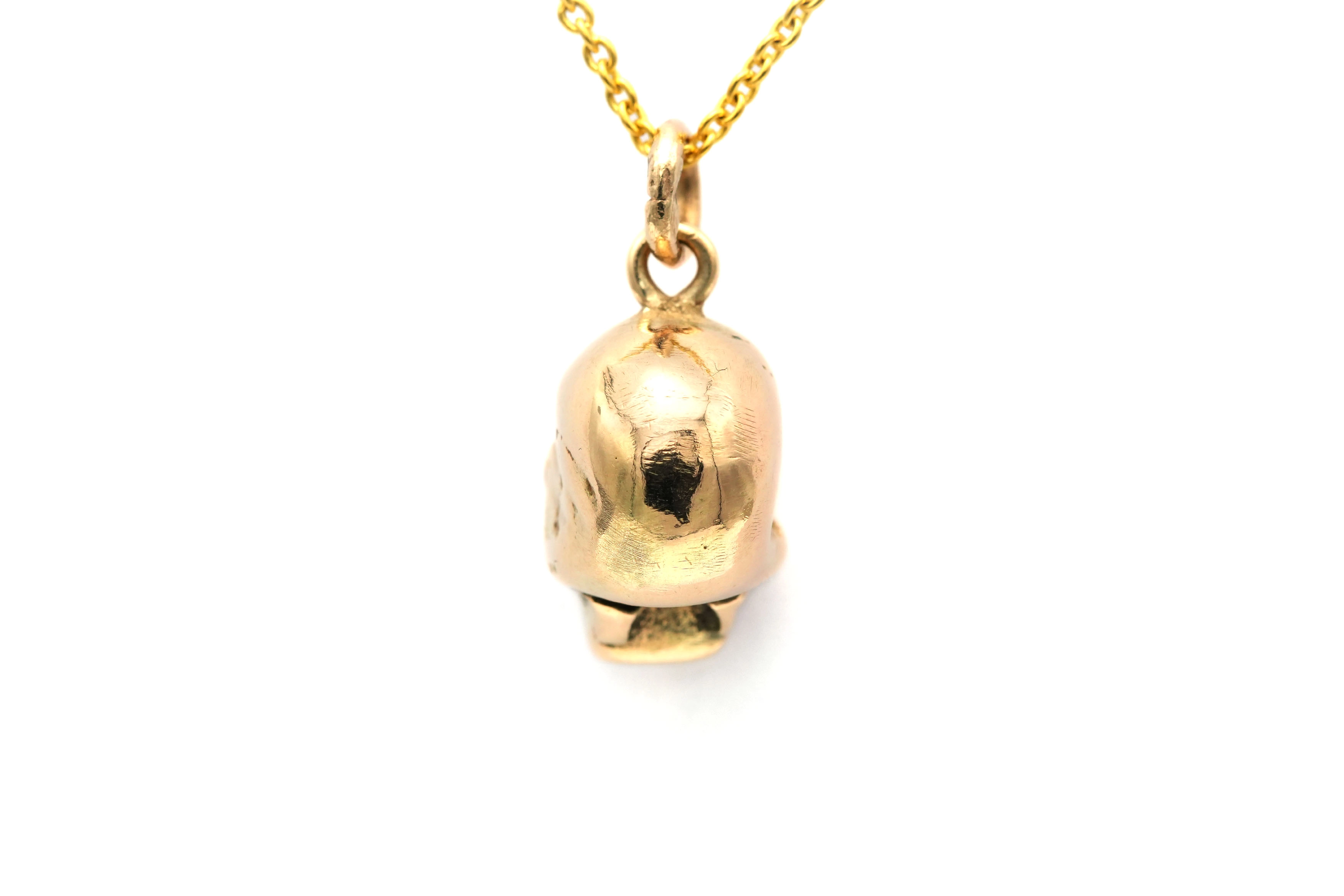 Pendentif contemporain en or jaune 12 carats serti de diamants taille "Old cut" - 4