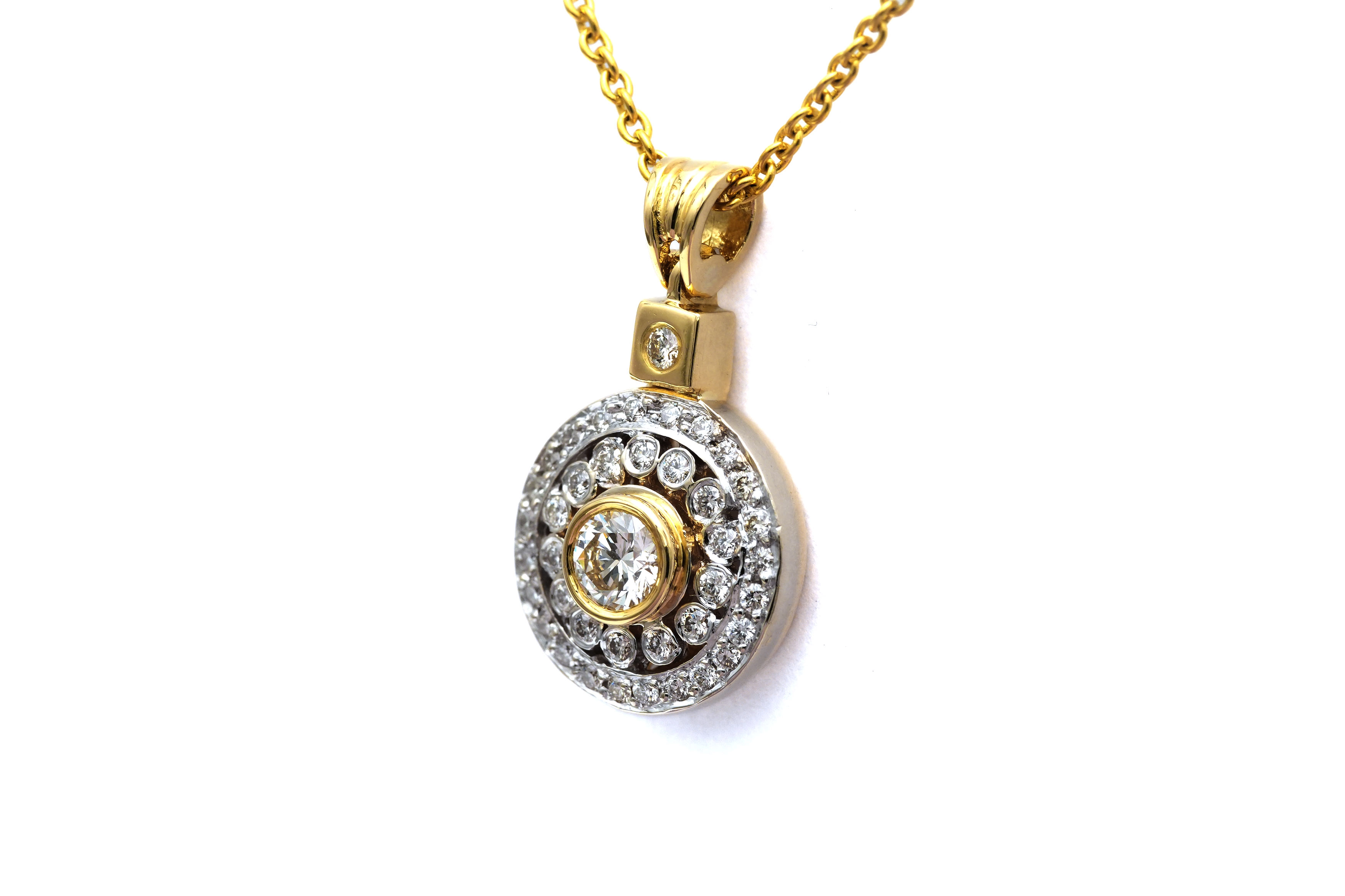 Pendentif contemporain en or jaune 18 carats serti de diamants taille "brillant" (+-0.48ct) - 3