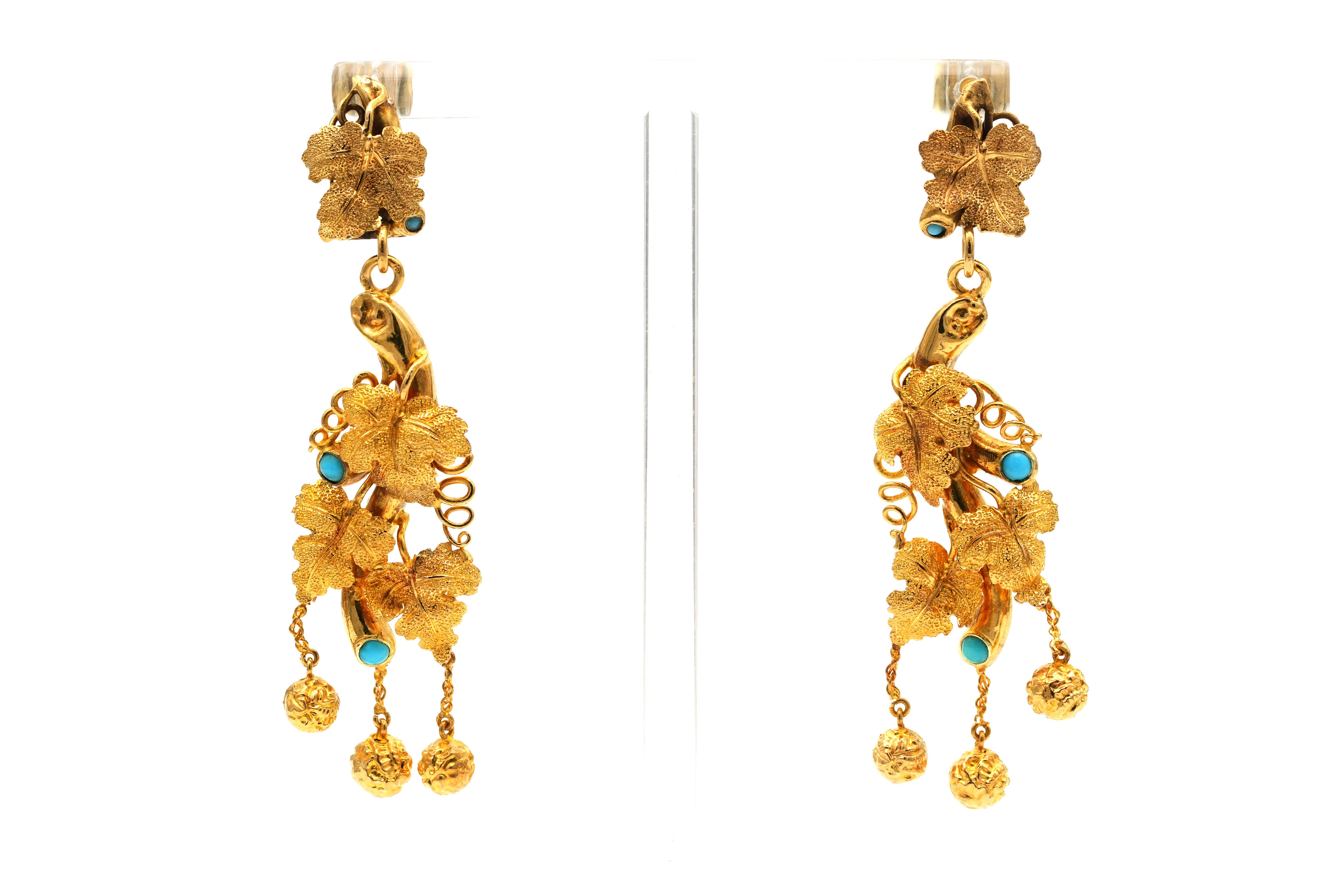 Boucles d'oreilles Napoléon III en or jaune 14 carats serties de turquoises - 1