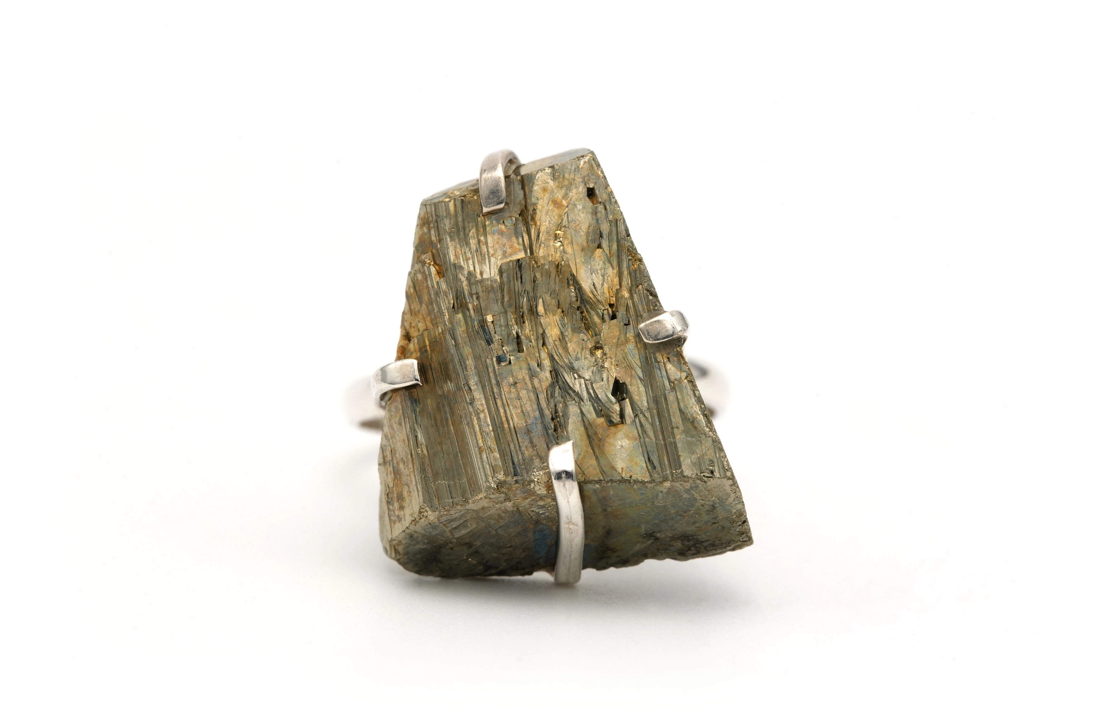 Bague contemporaine en argent 925 sertie d'une pyrite - 2
