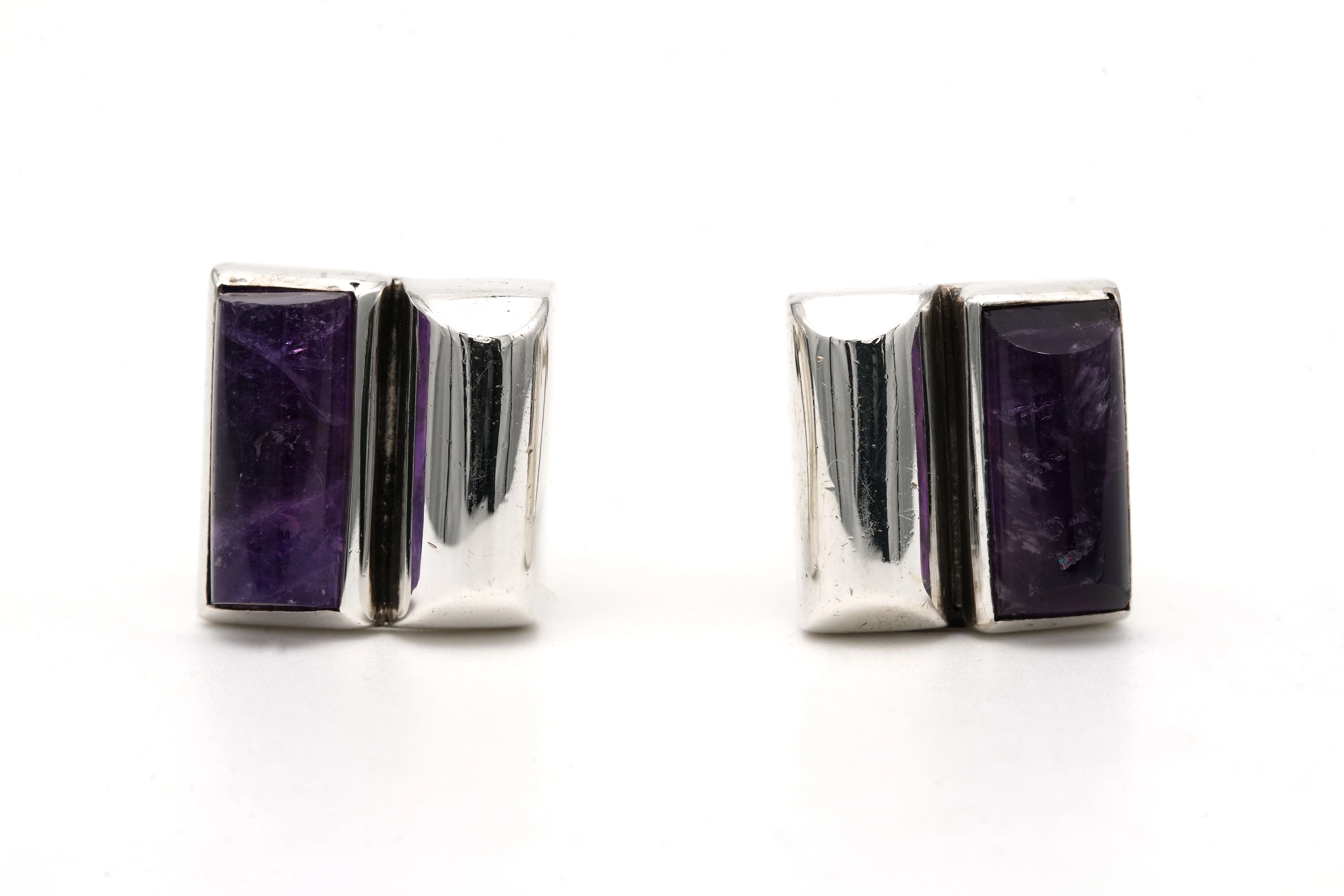 Boucles d'oreilles Années 70 en argent 970 serties d'une améthyste - 1