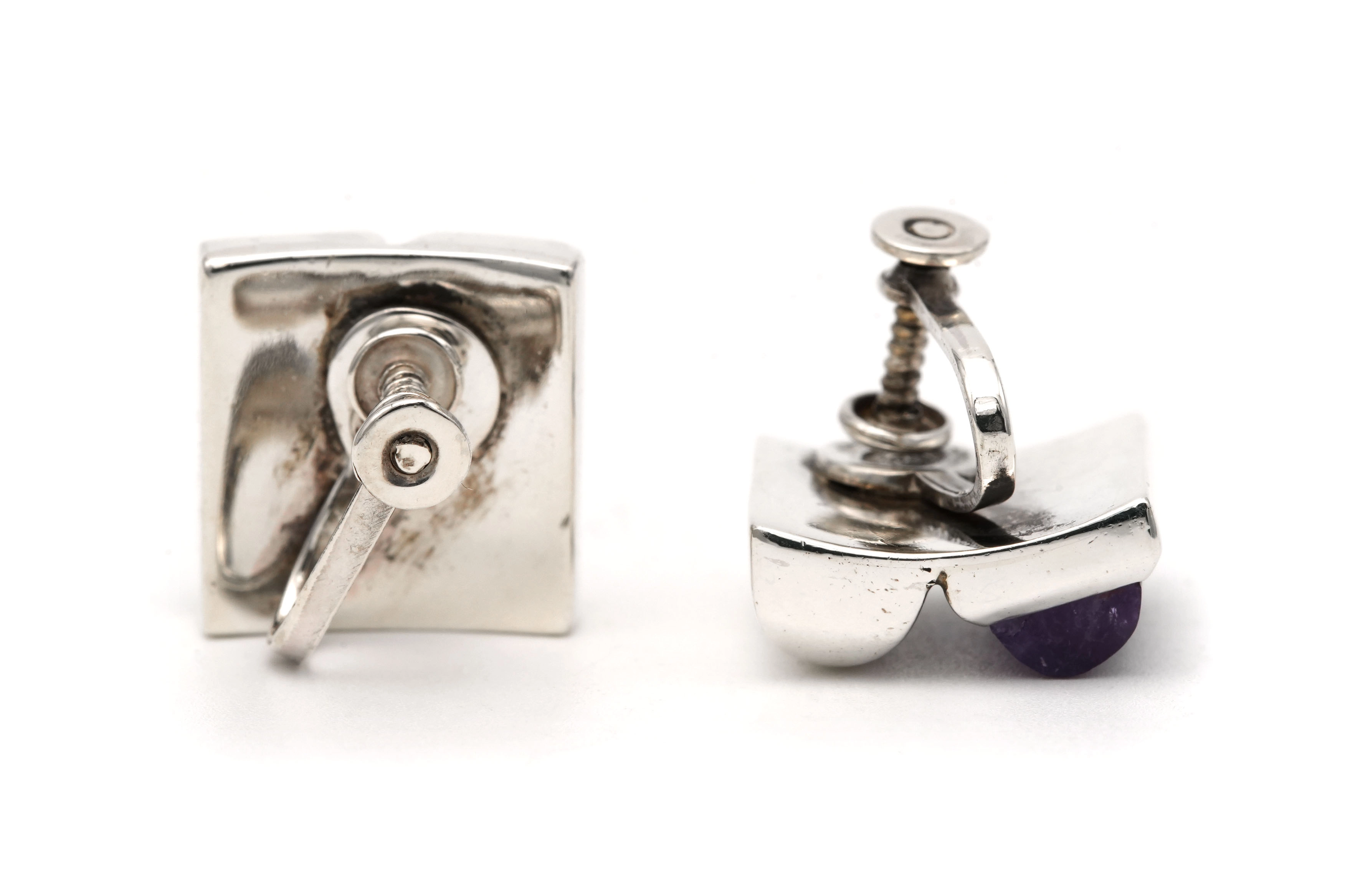 Boucles d'oreilles Années 70 en argent 970 serties d'une améthyste - 4