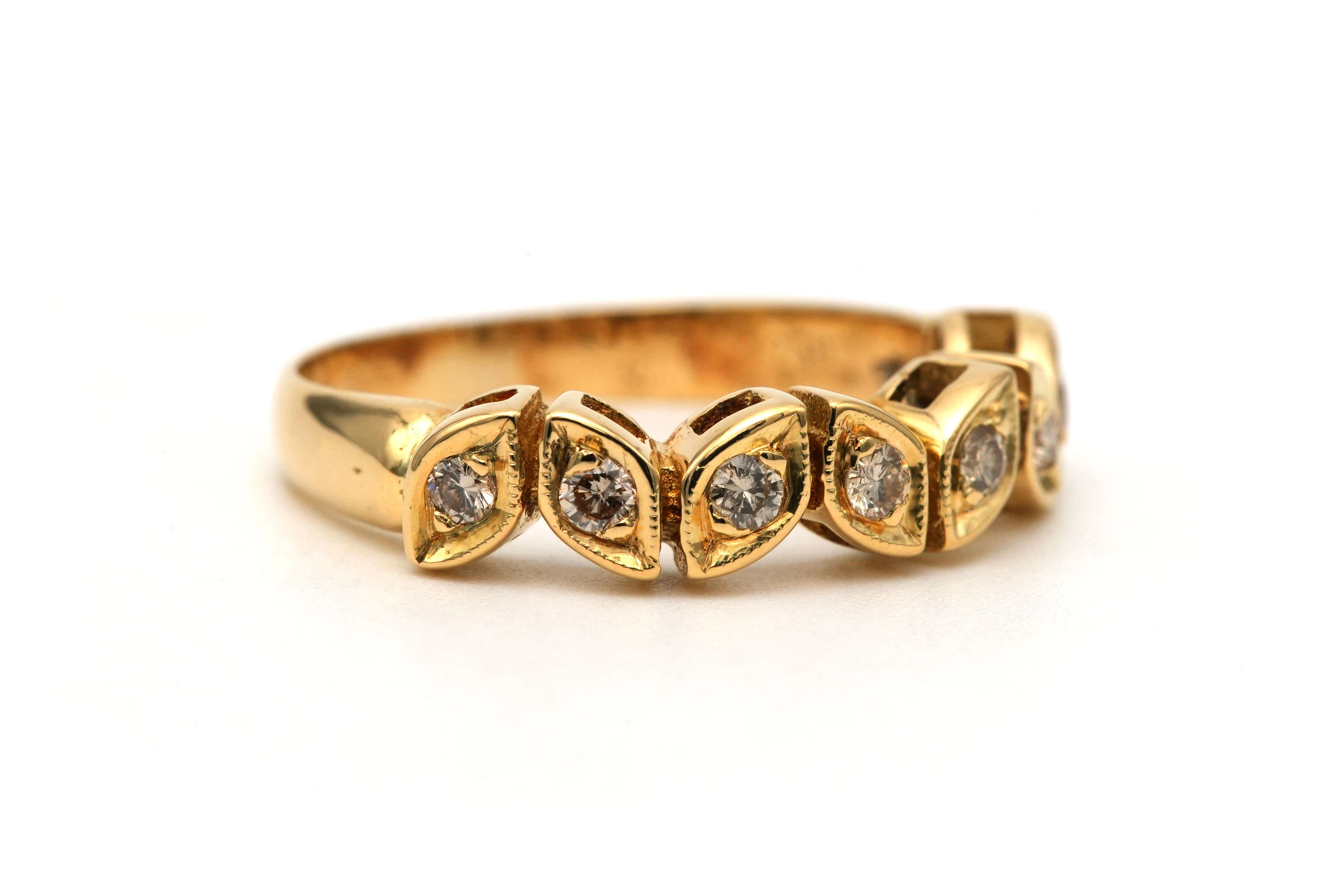 Bague contemporaine en or jaune 18 carats sertie de diamants "taille" brillant (+-0.17ct) - 6