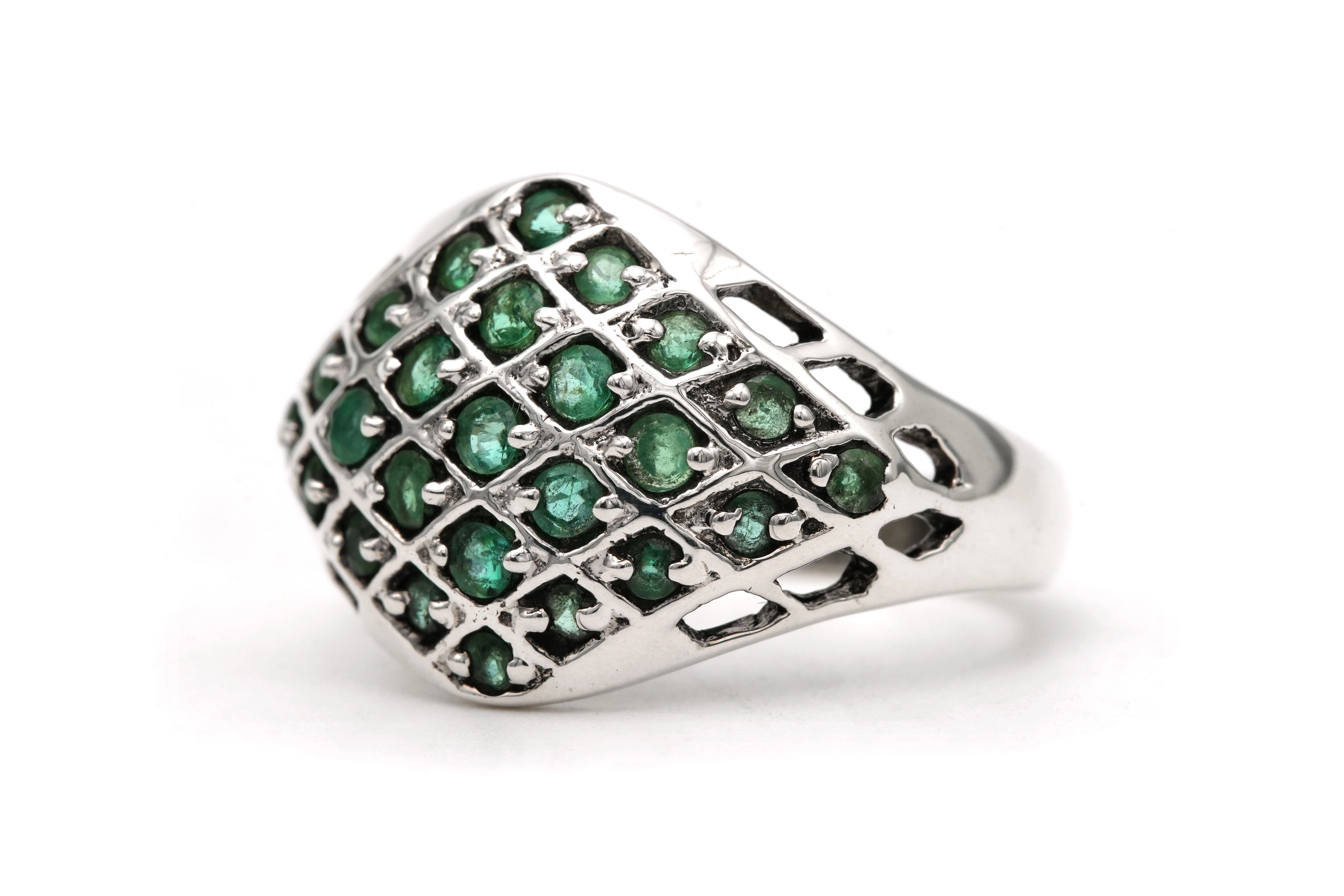 Bague contemporaine en argent 925 sertie d'émeraudes - 2