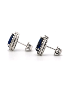 Boucles d'oreilles contemporaines en argent 925 serties de saphirs de synthèse et de zirconiums - 3
