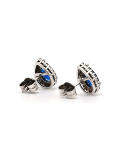 Boucles d'oreilles contemporaines en argent 925 serties de saphirs de synthèse et de zirconiums - 5