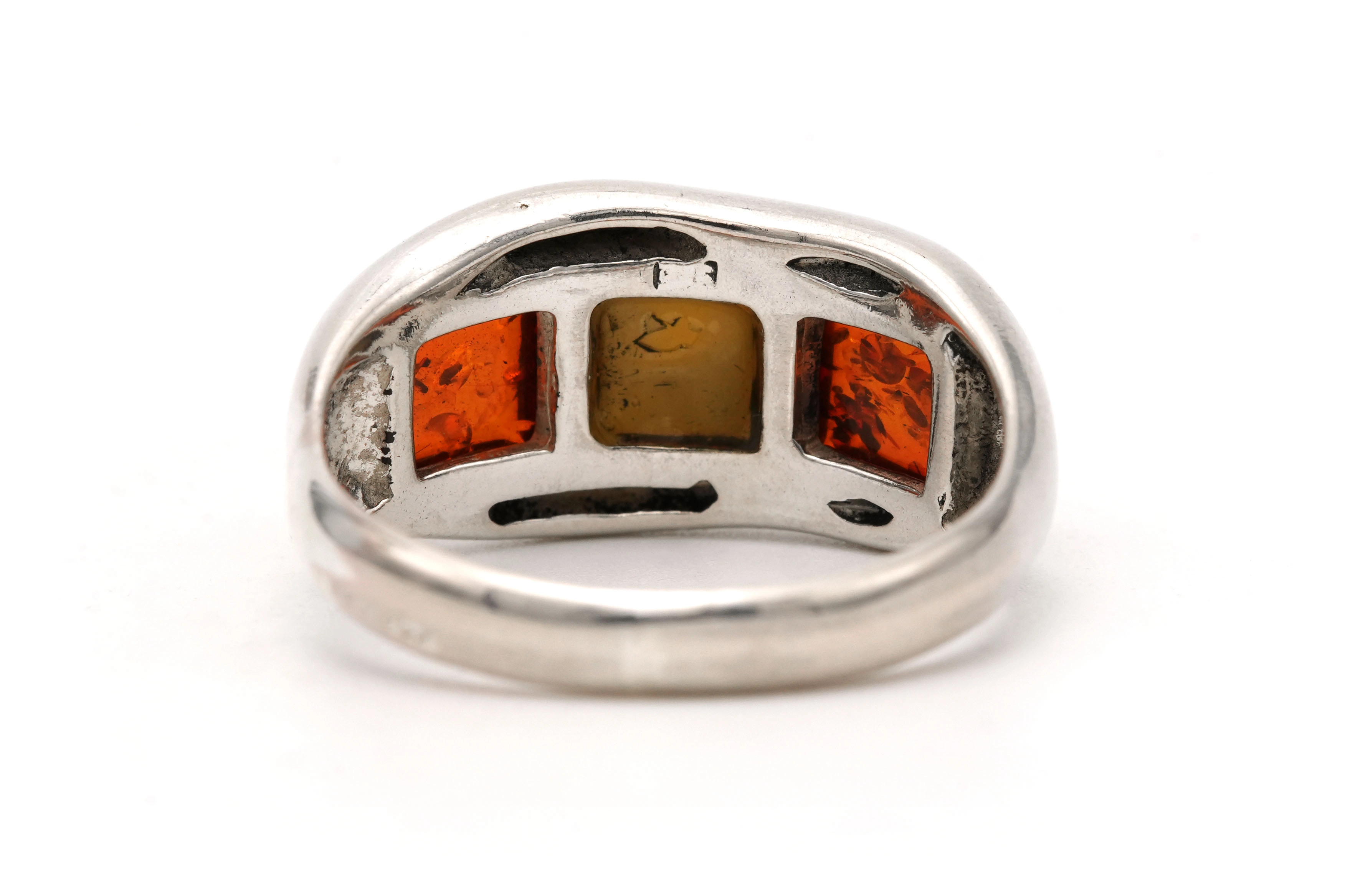Bague contemporaine en argent 925 sertie d'ambre - 4