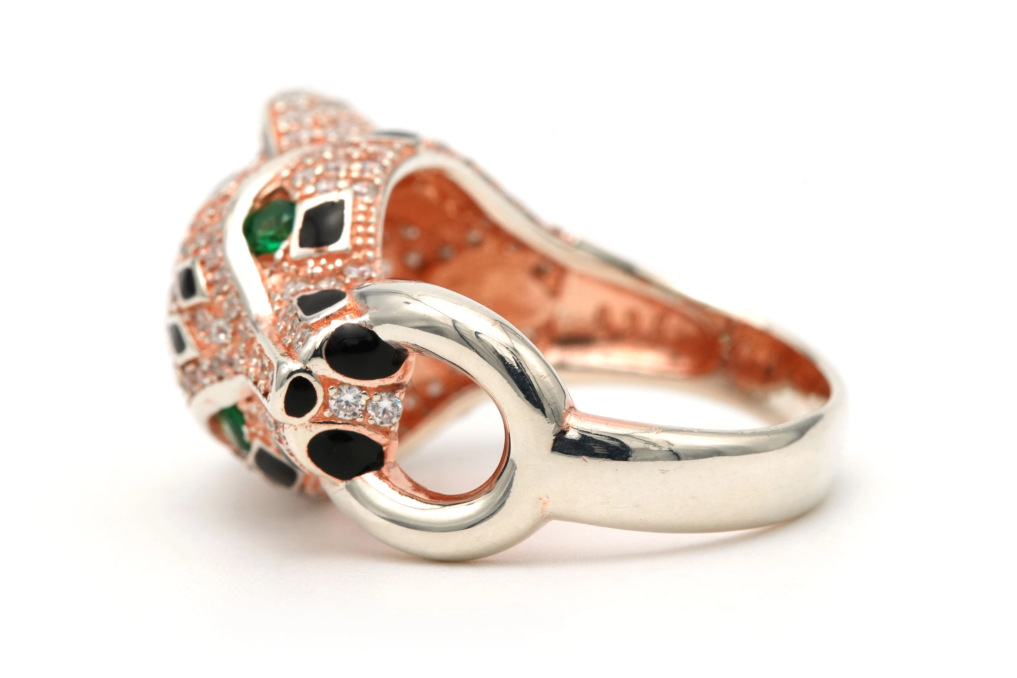 Bague contemporaine en argent sertie de zirconiums - 3