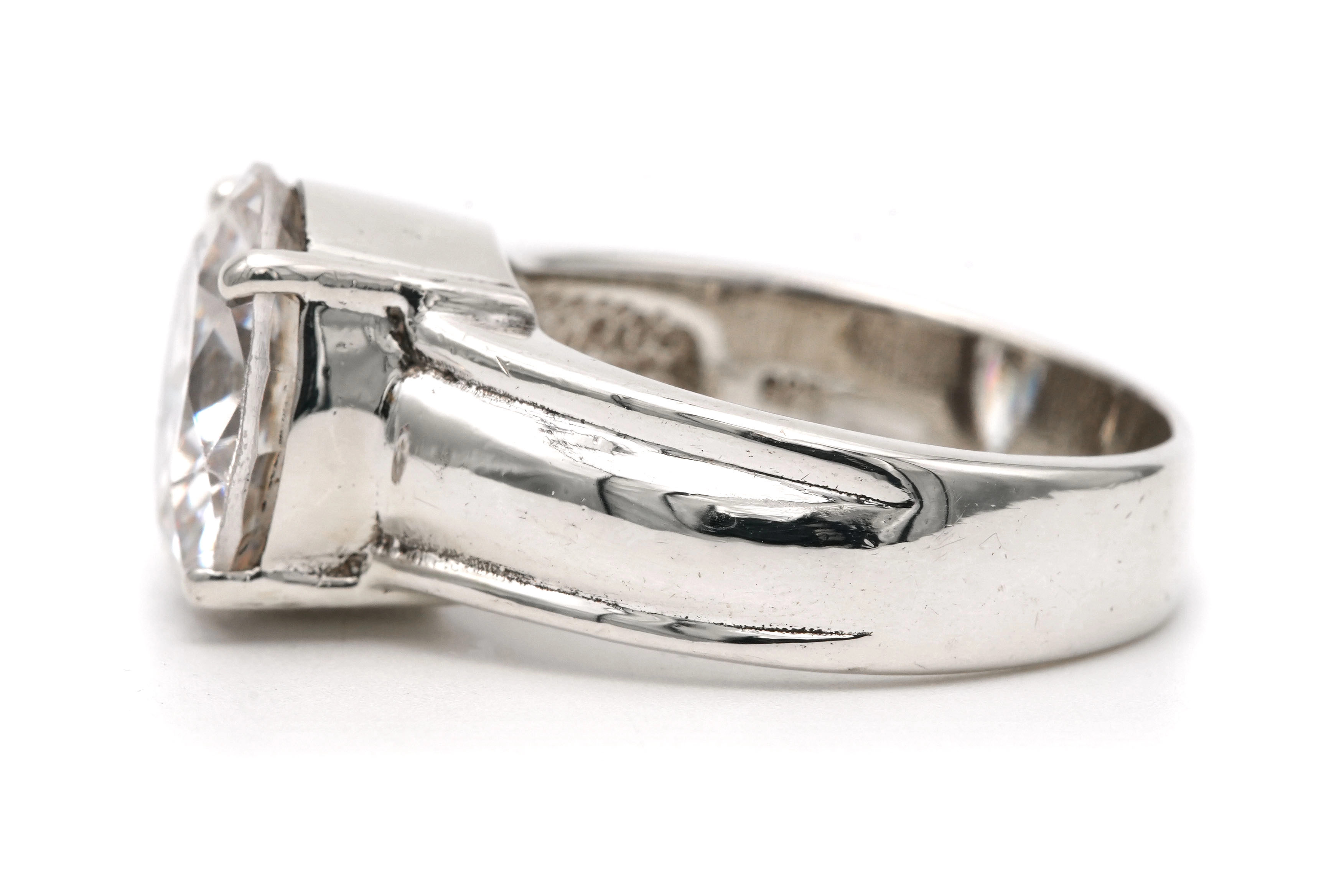 Bague contemporaine en argent 925 sertie d'un zirconium - 3