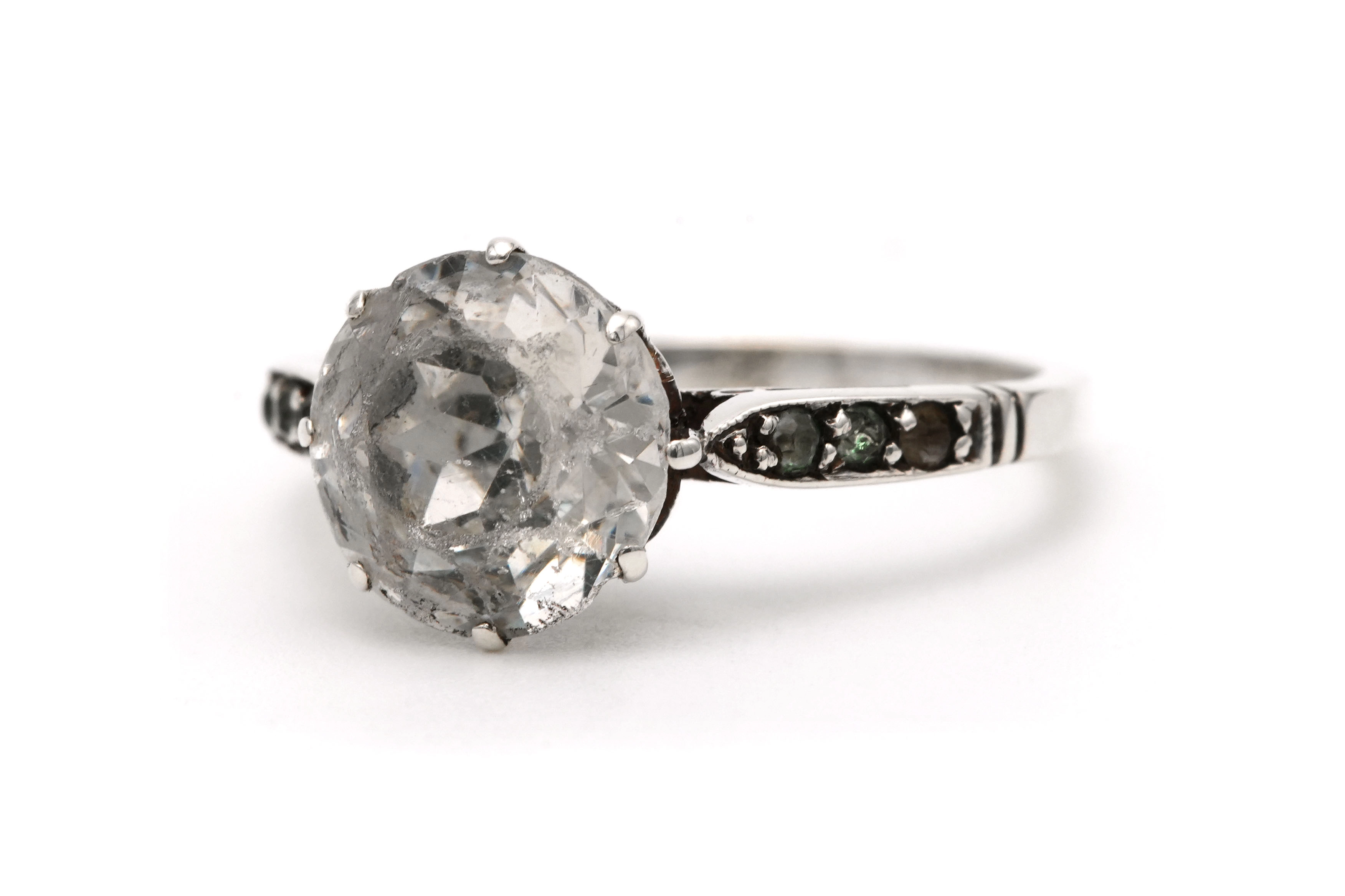 Bague Art Déco en argent sertie de strass - 2