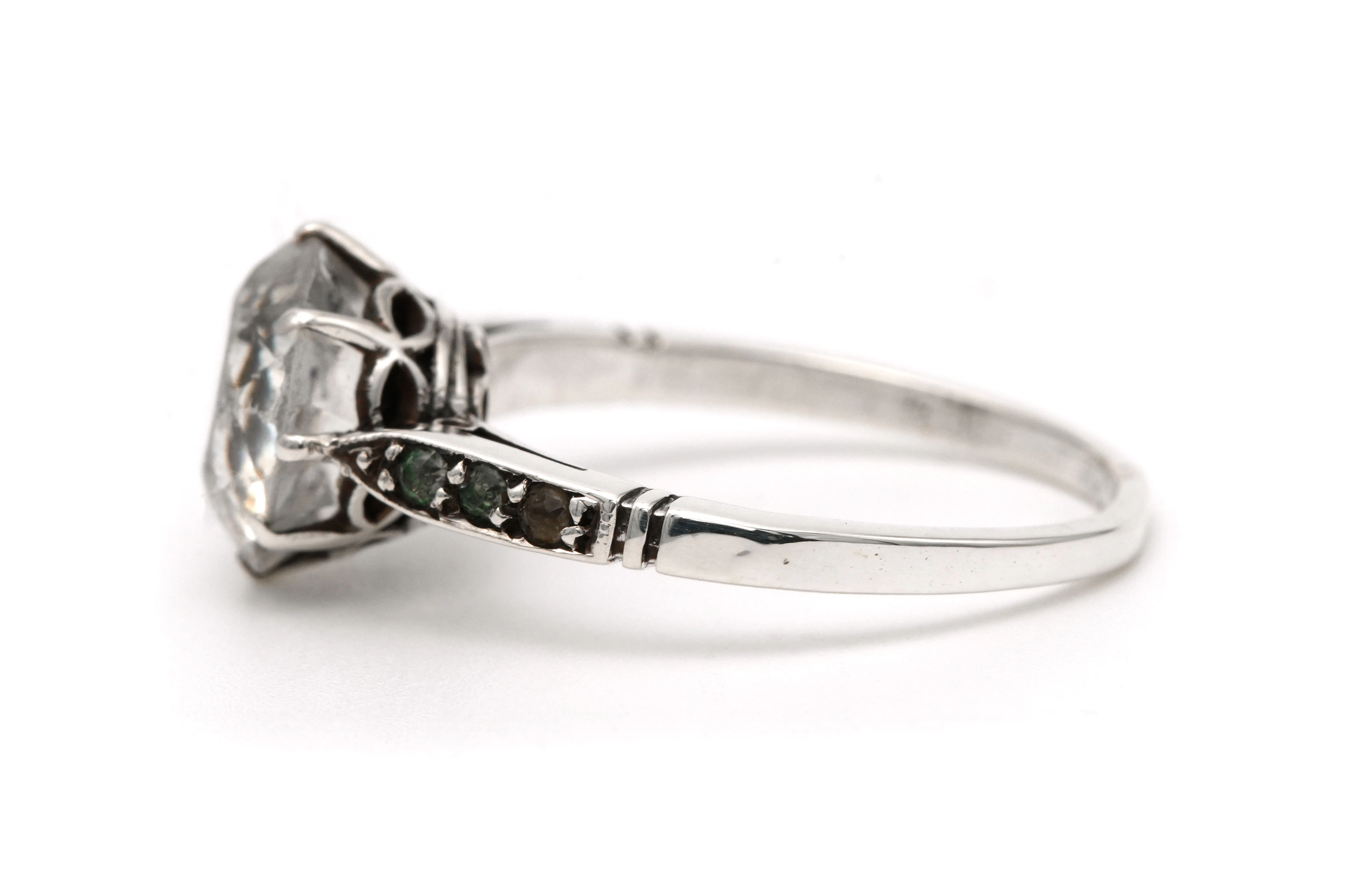 Bague Art Déco en argent sertie de strass - 3