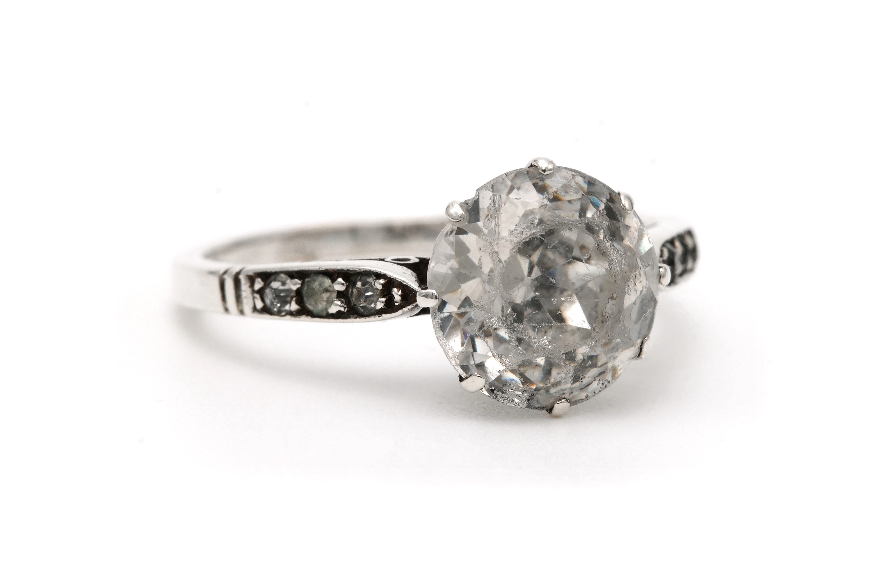 Bague Art Déco en argent sertie de strass - 6