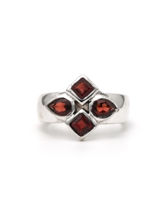 Bague contemporaine en argent 925 sertie de grenats - 1