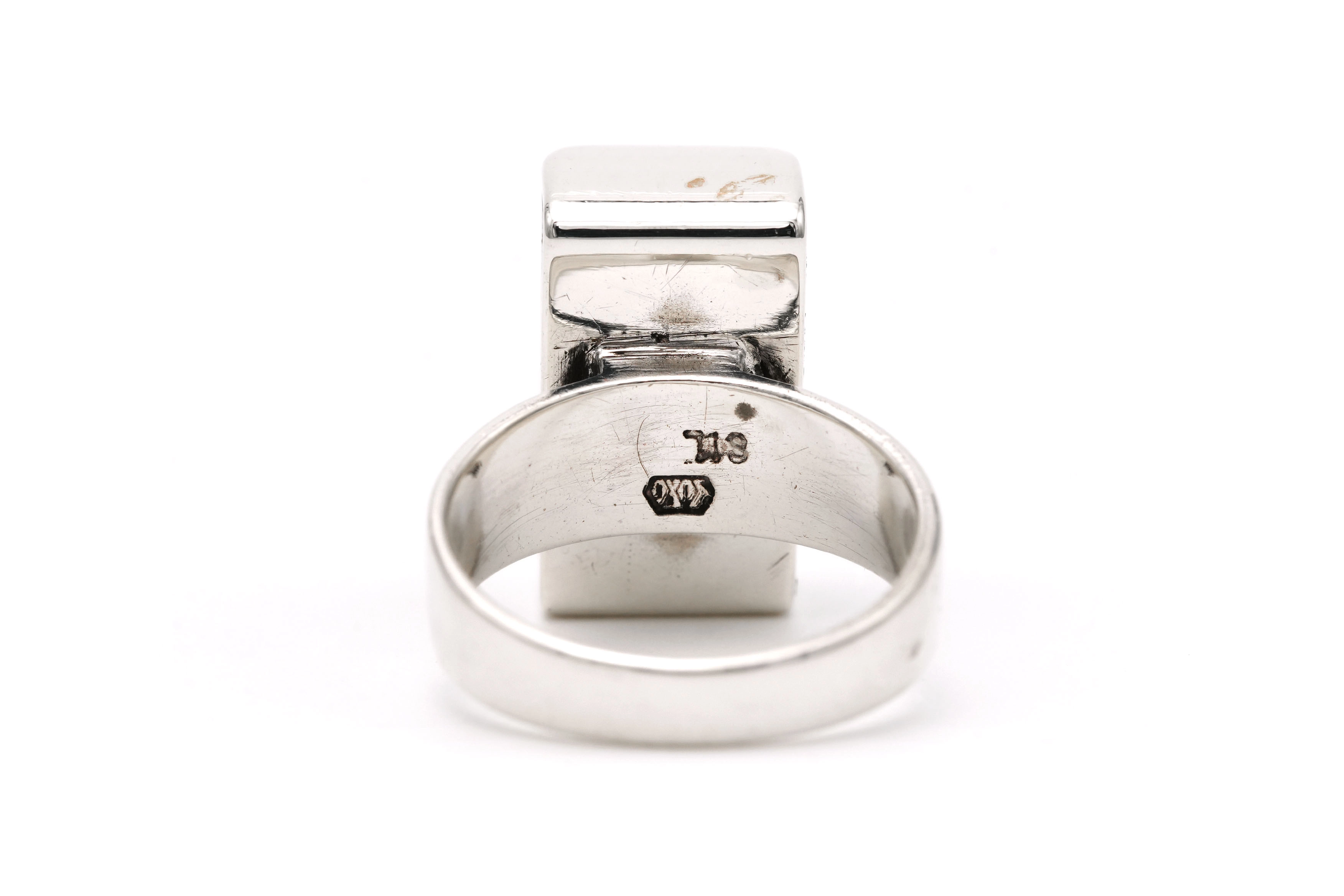 Bague Années 70 en argent sertie d'une jadélite - 4