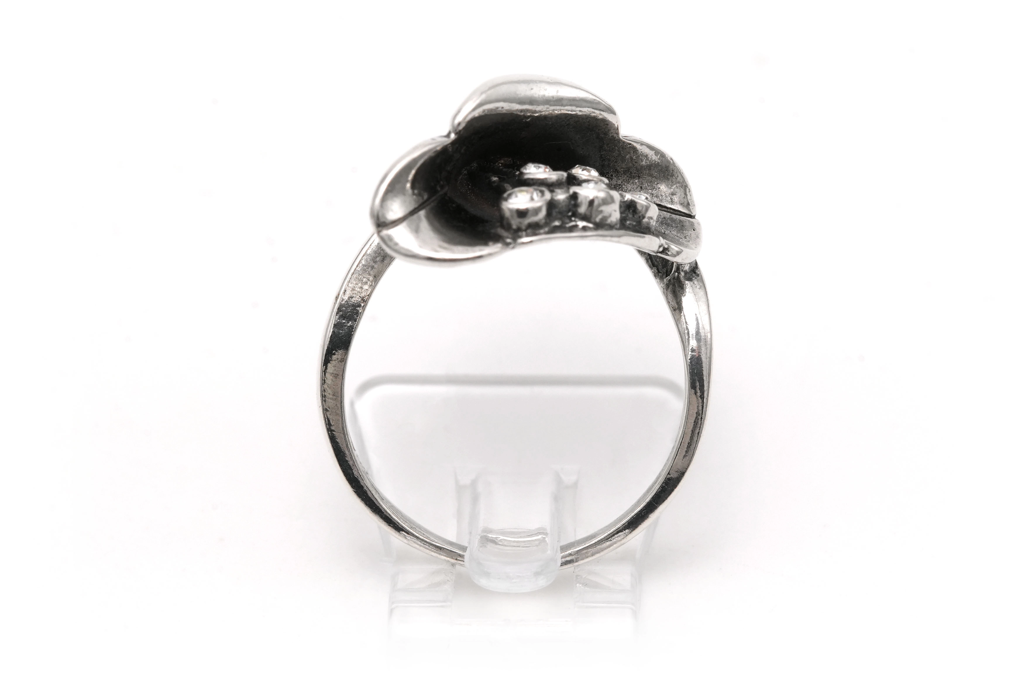 Bague contemporaine en argent 925 sertie de zirconiums - 4