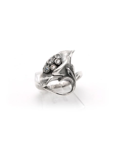 Bague contemporaine en argent 925 sertie de zirconiums - 6